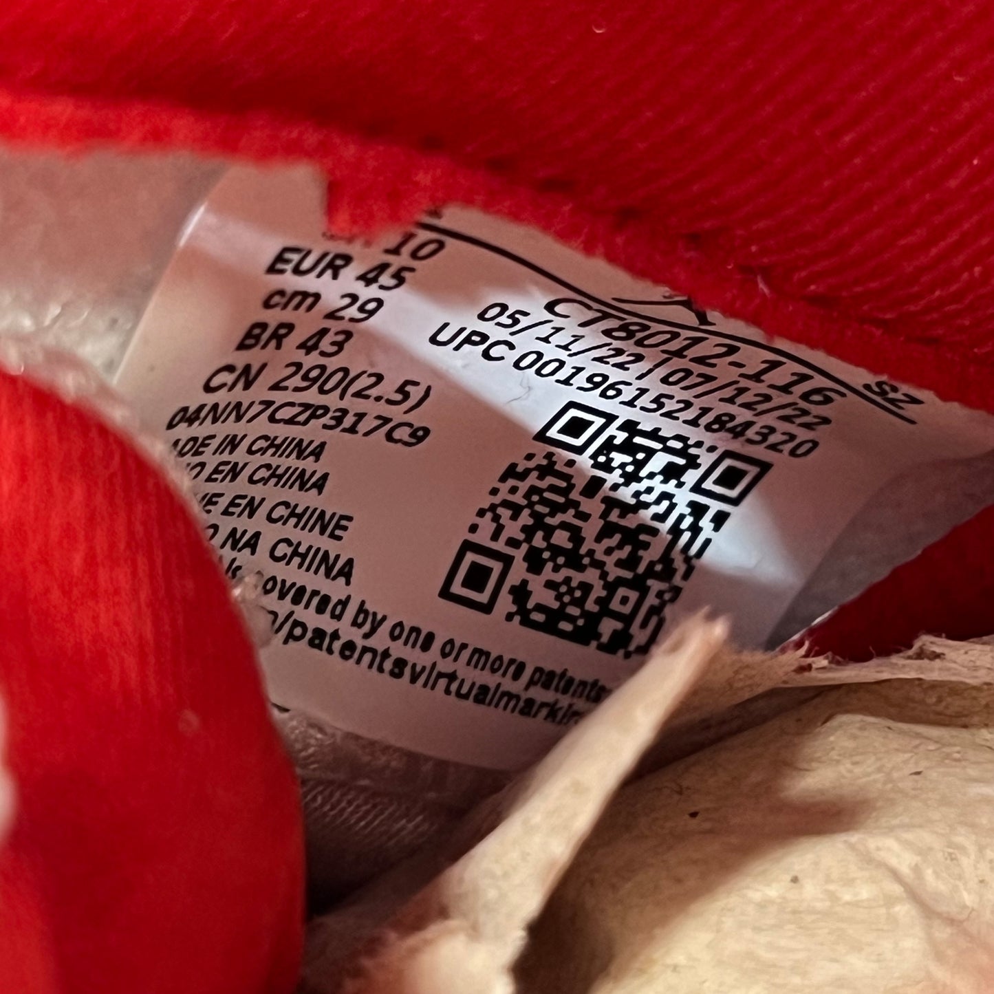 Jordan 11 Cherry (2022) Size 11 USED s18153