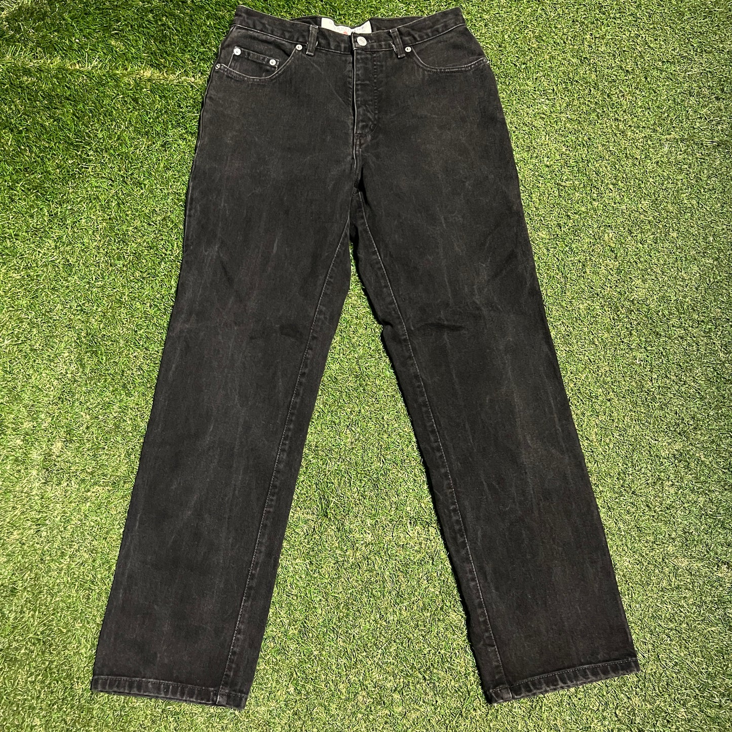 1990s Guess Classic Fit Black Jeans Size 32 USED v16329