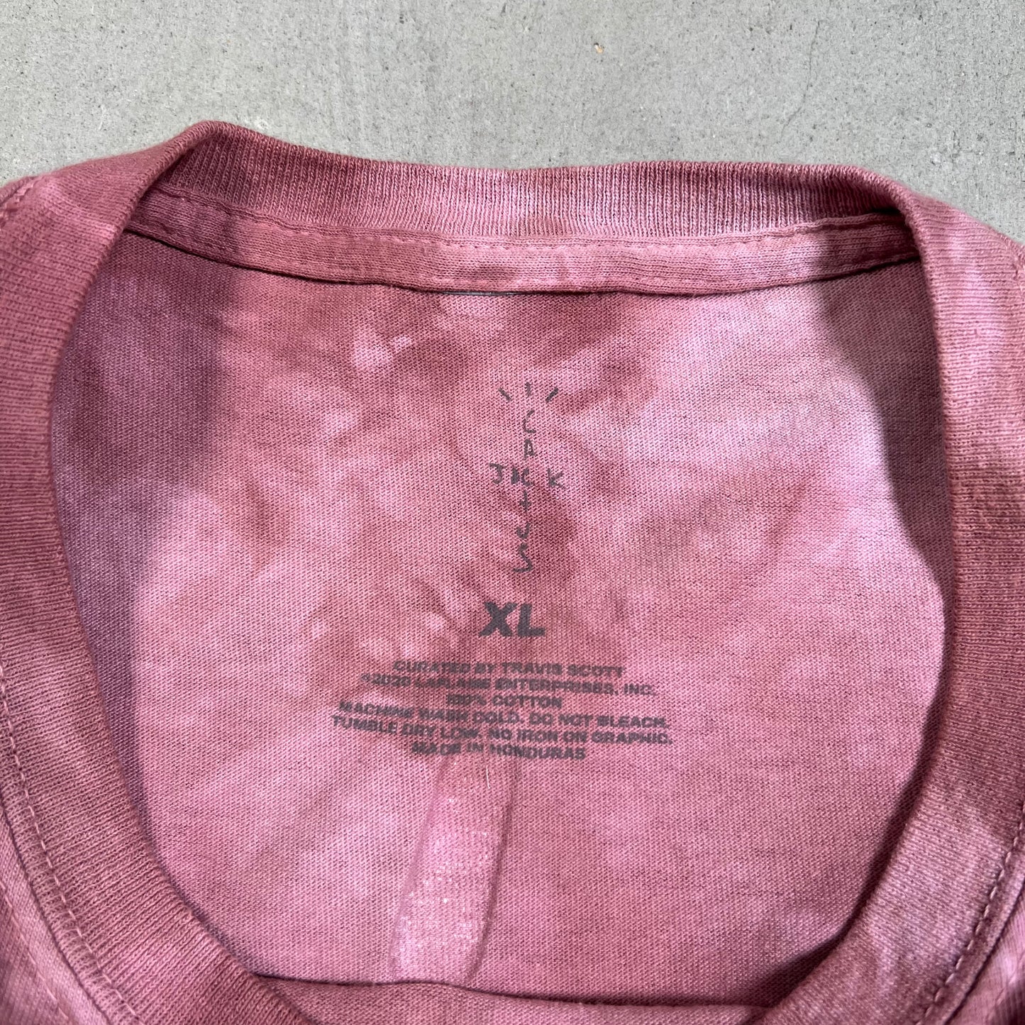 Cactus Jack McDonalds "Tell Em Jack" Mauve Tee Size XL USED x17614
