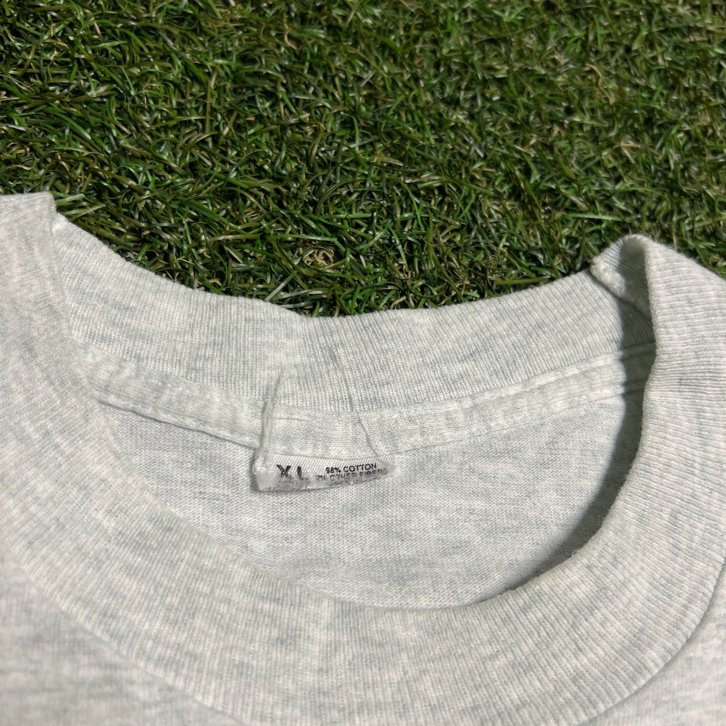 1993 Chicago Bulls World Champs Grey Tee Size XL USED v16305