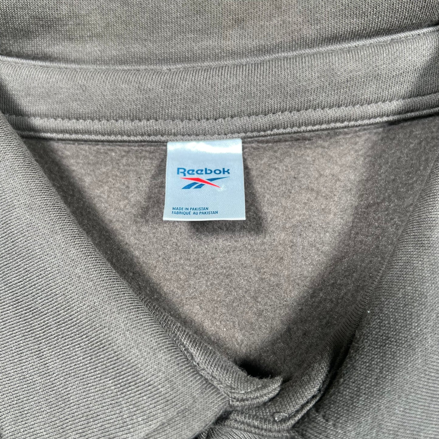 Reebok Button Up Front Pocket Brown Longsleeve Size XL USED v17102