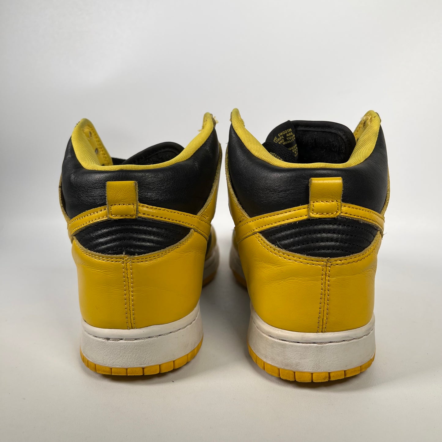 Nike Dunk High Iowa (2020) Size 9 USED s18762