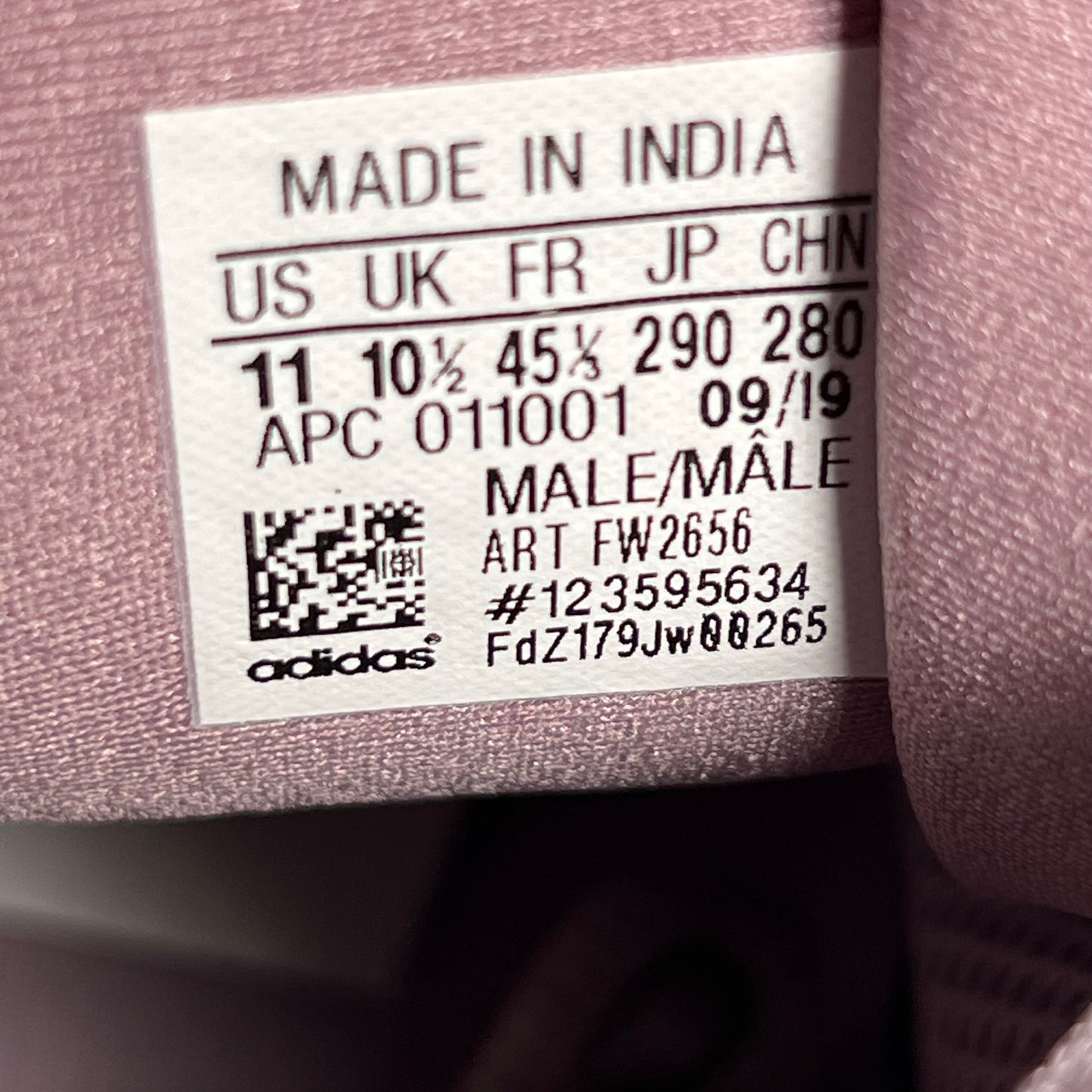 Yeezy 500 Soft Vision (2019) Size 11 USED s18035
