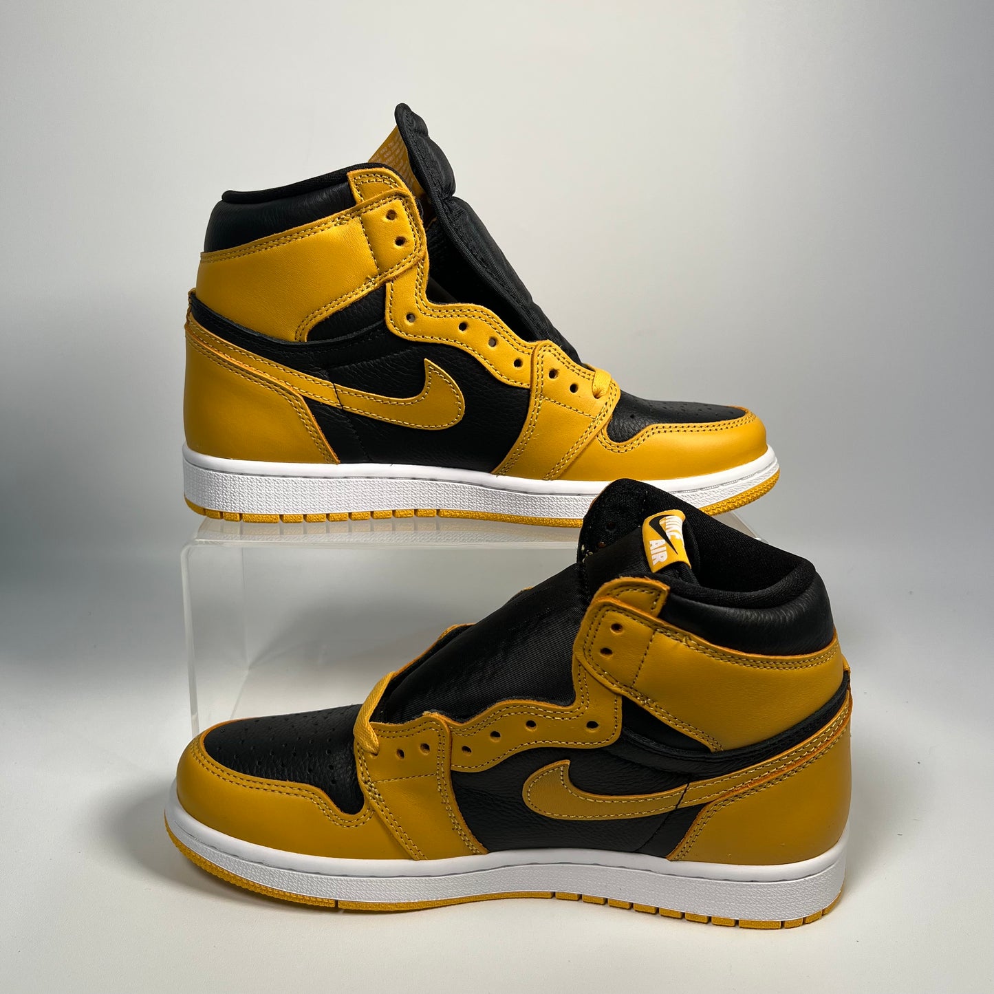 Jordan 1 Pollen (2021) Size 8 NEW s17597