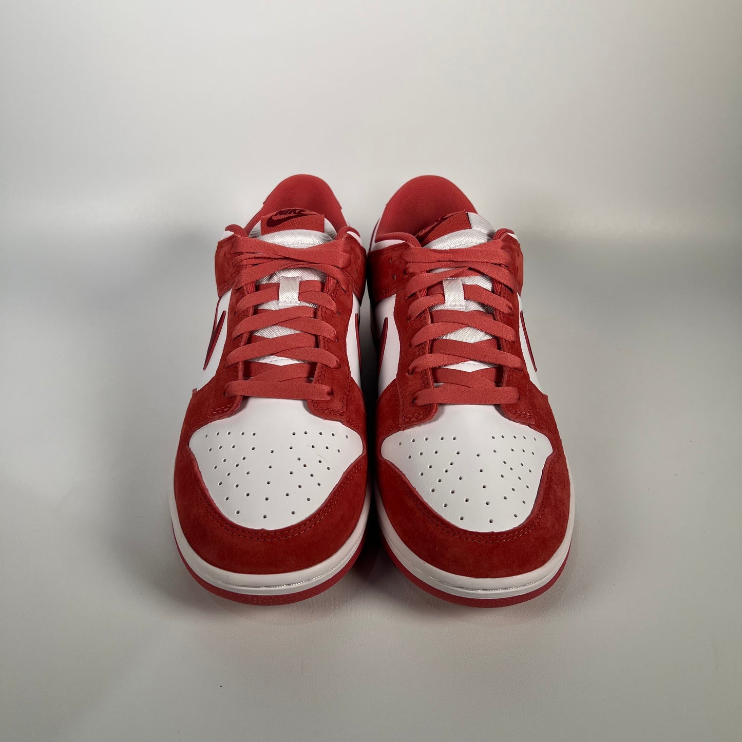 Nike Dunk Low Valentine's Day (2024) Size 9.5M/11W NEW s17453