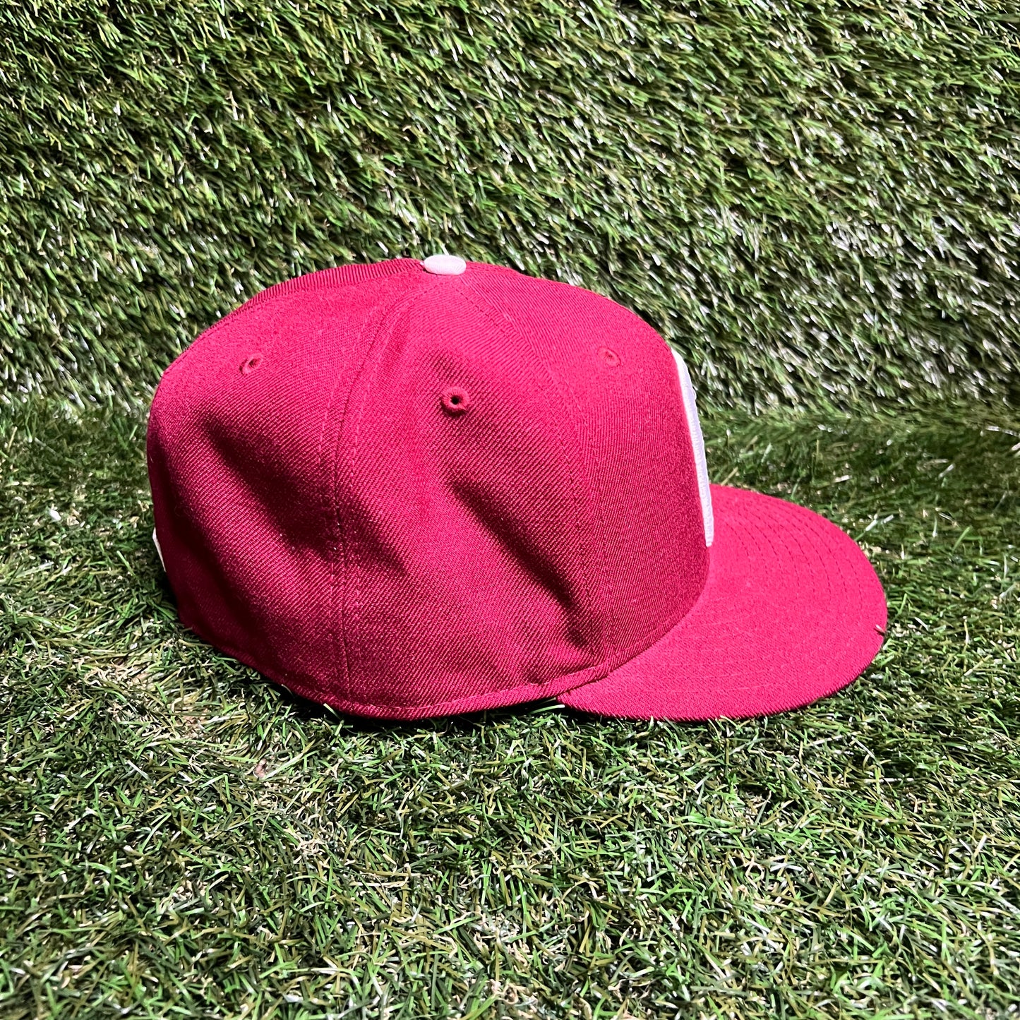 New Era Philadelphia Phillies Fitted Size 7 3/4 USED v16226