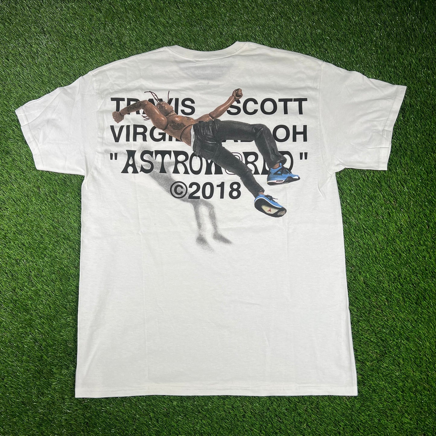 2018 Travis Scott Virgil Abloh Action Figure White Pocket Tee Size Large USED x14588