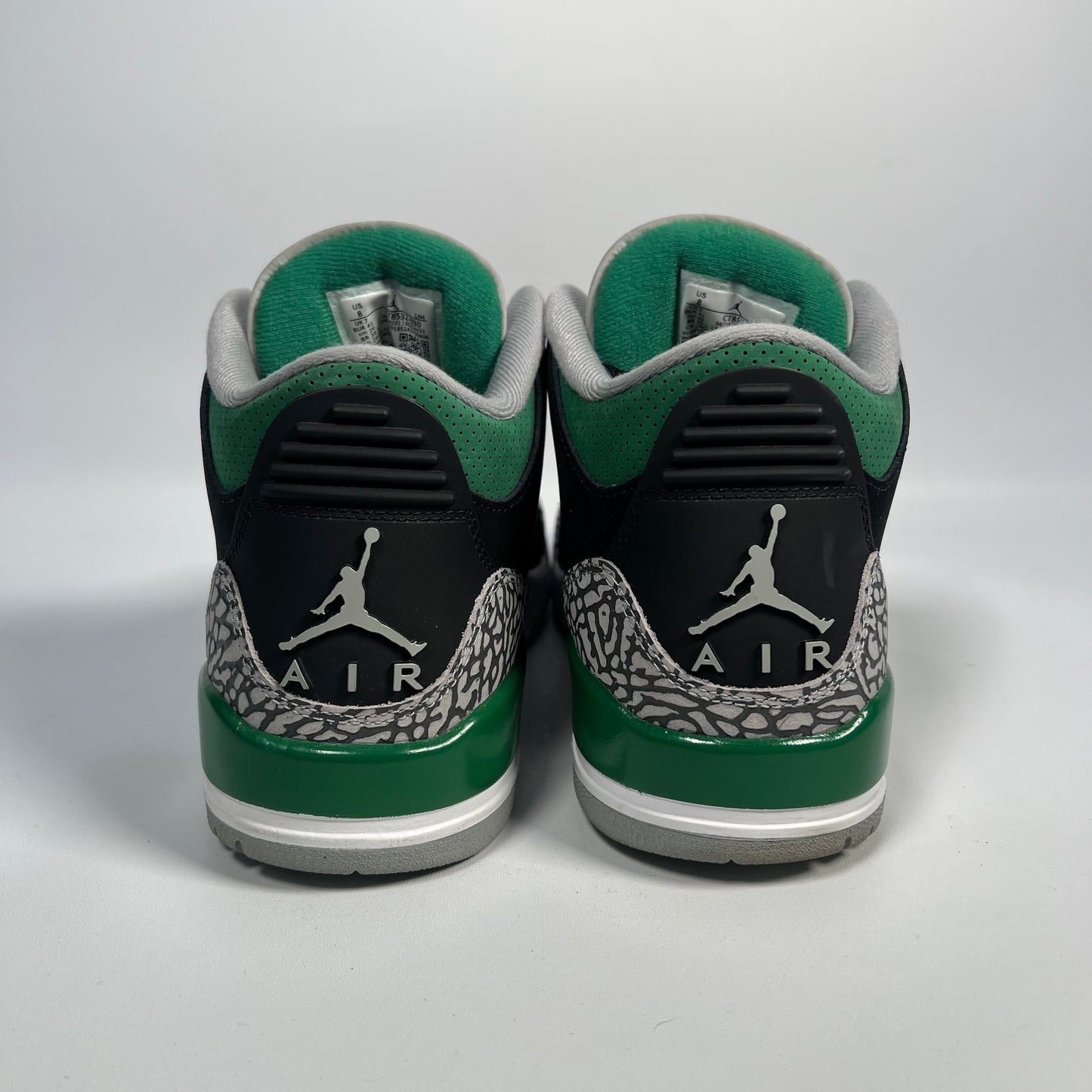 Jordan 3 Pine Green (2021) Size 8 USED s17610