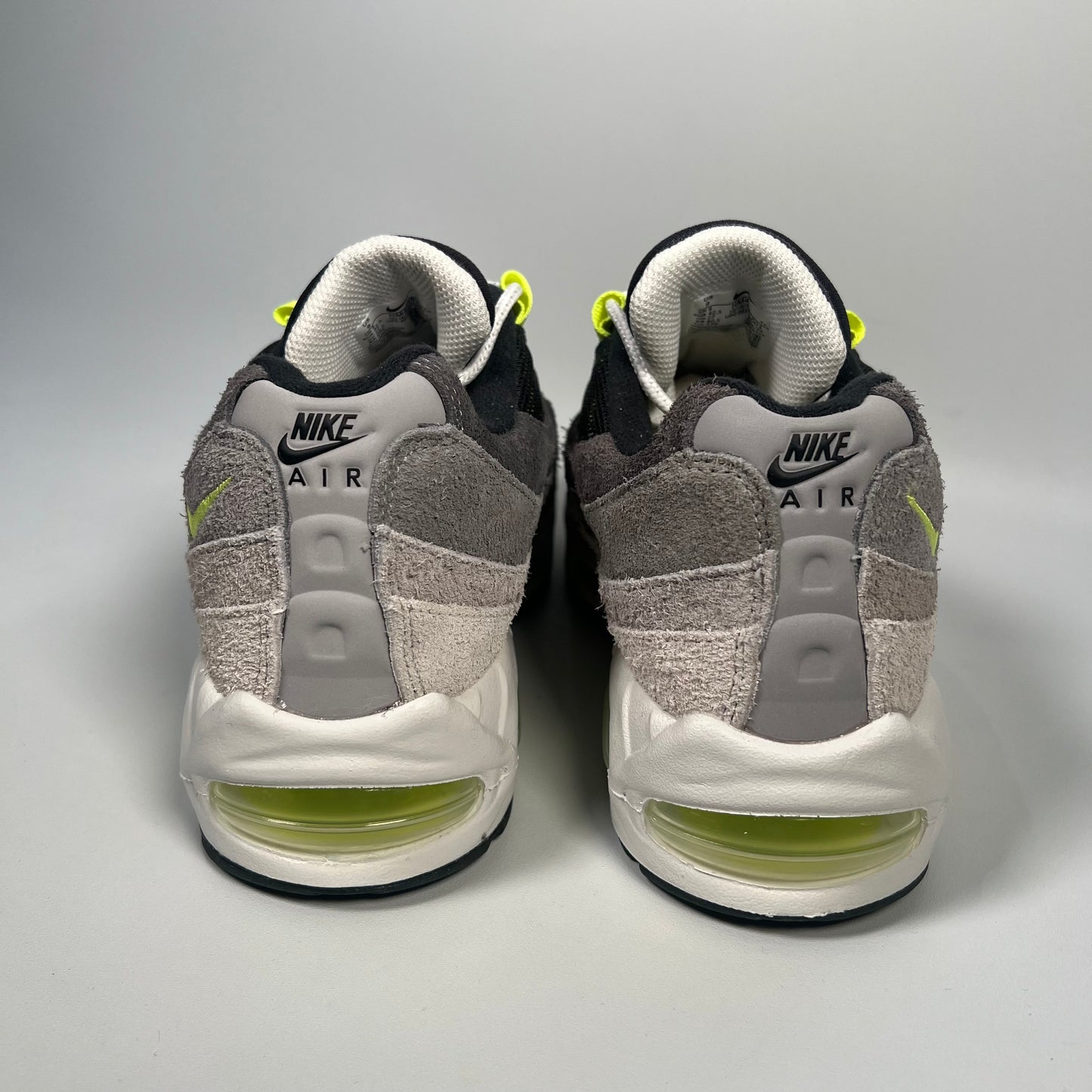 Nike Air Max 95 Reverse Gradient Neon (2025) Size 9 NEW s17606