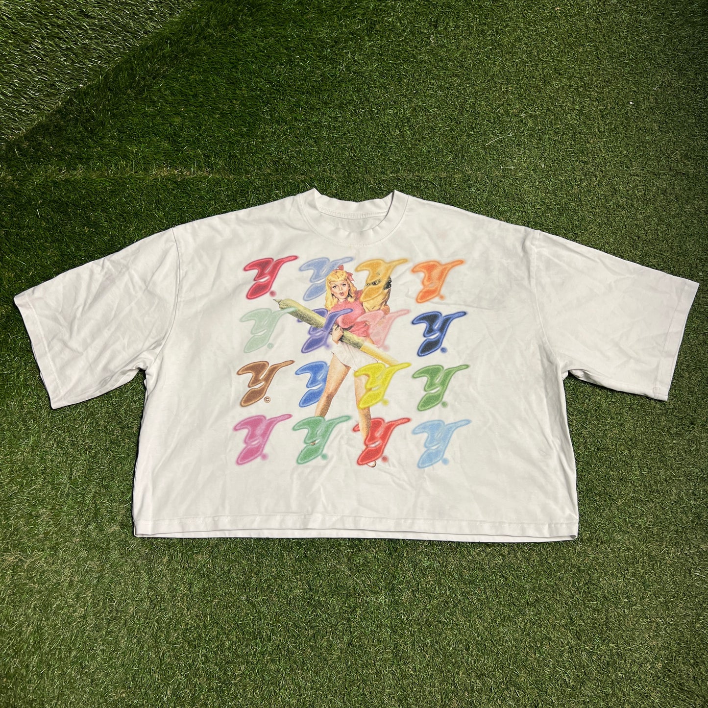 Yellyard War Ready White Tee Size Medium USED x14208