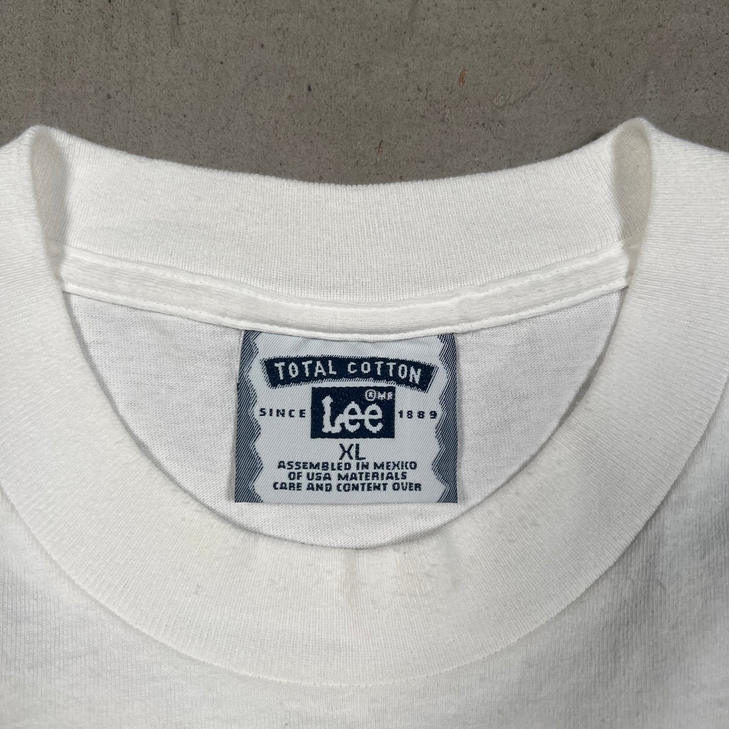 Y2K "This is Your Brain" White Art Tee Size XL USED v19383