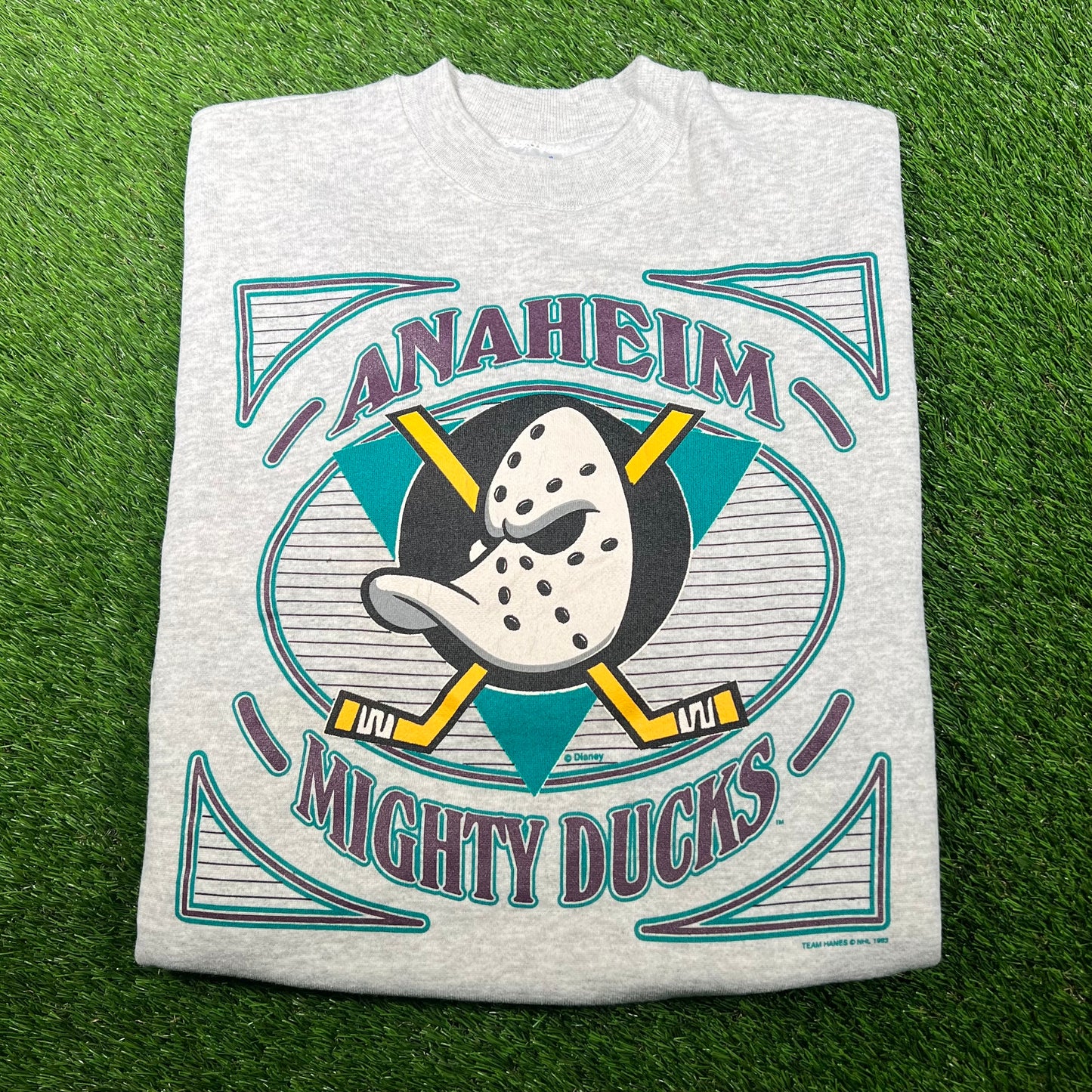 1993 Anaheim Might Ducks Grey Crewneck Size Large USED v16986