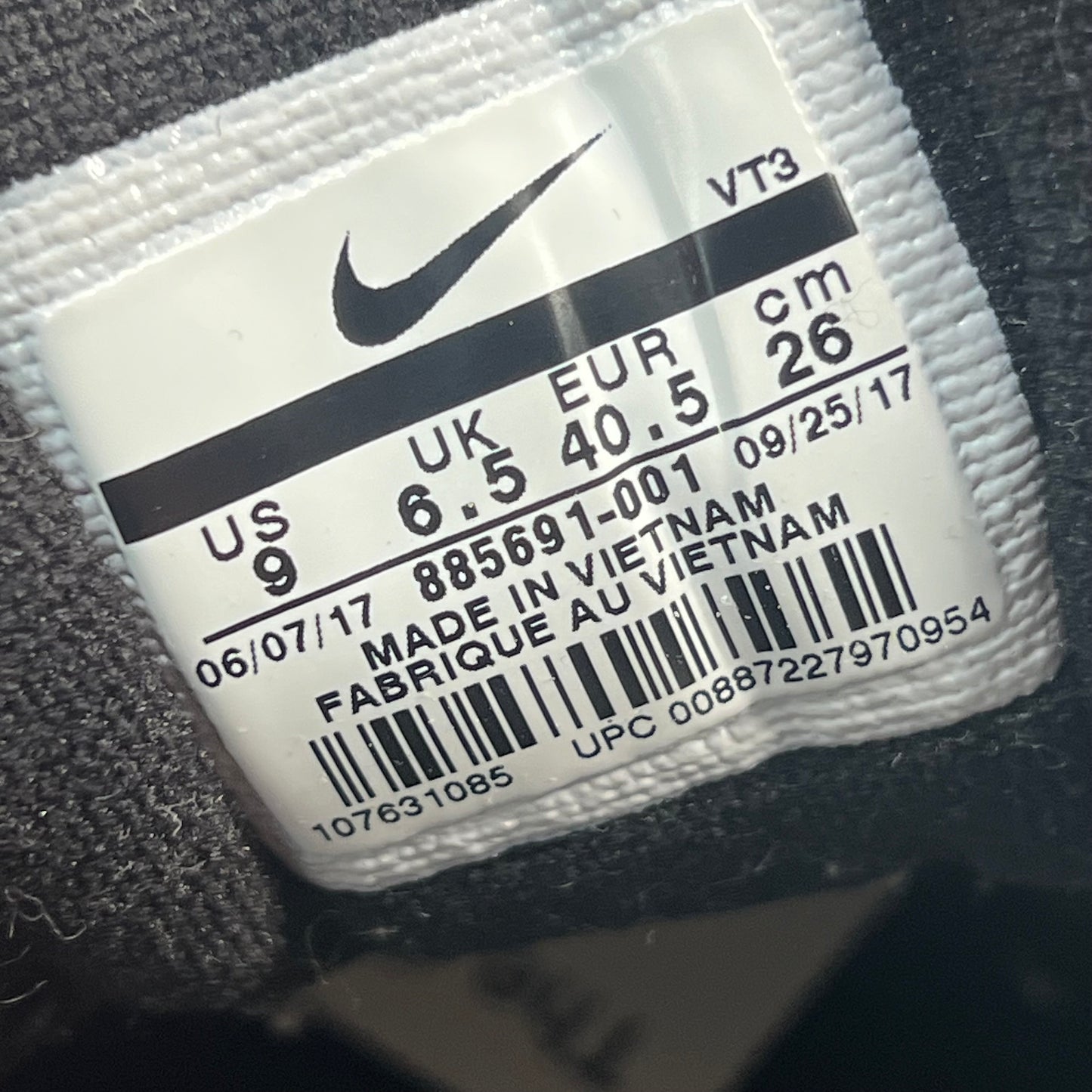 Nike Air Max 97 Silver Bullet (2017) Size 7.5 USED s21710