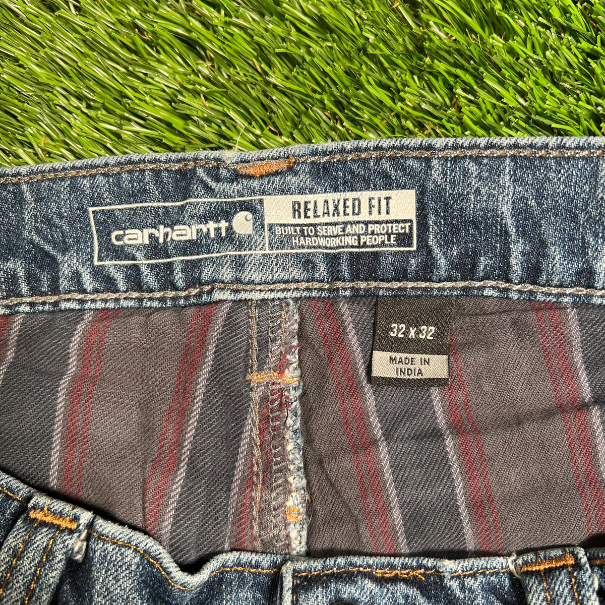 Carhartt Flannel Lined Dark Blue Jeans Size 32 USED v18235