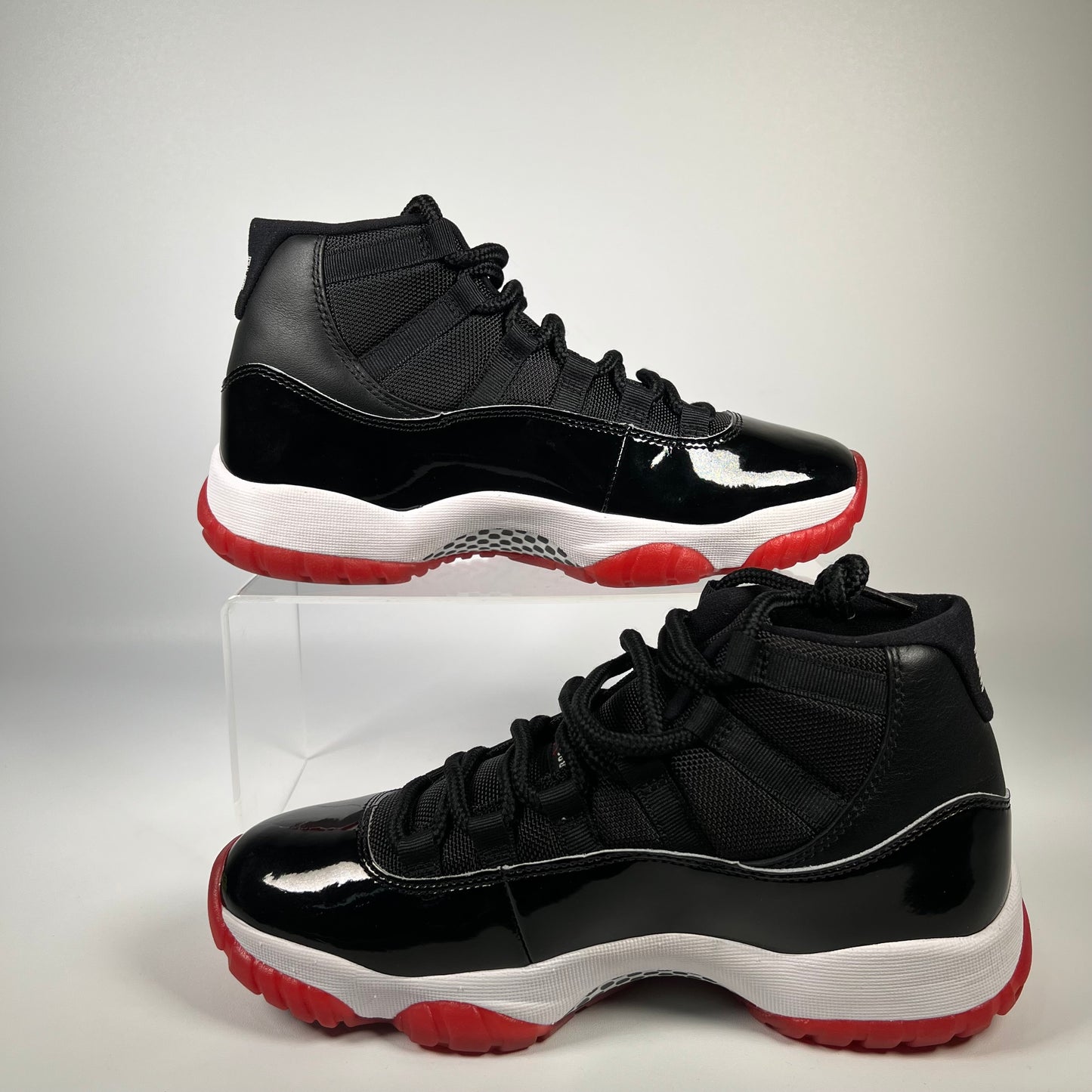 Jordan 11 Playoffs Bred (2019) Size 7.5 NEW s18180