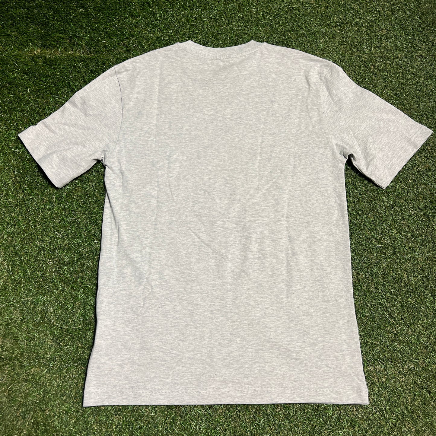 Palace Grey Logo Tee Size Small USED x13862