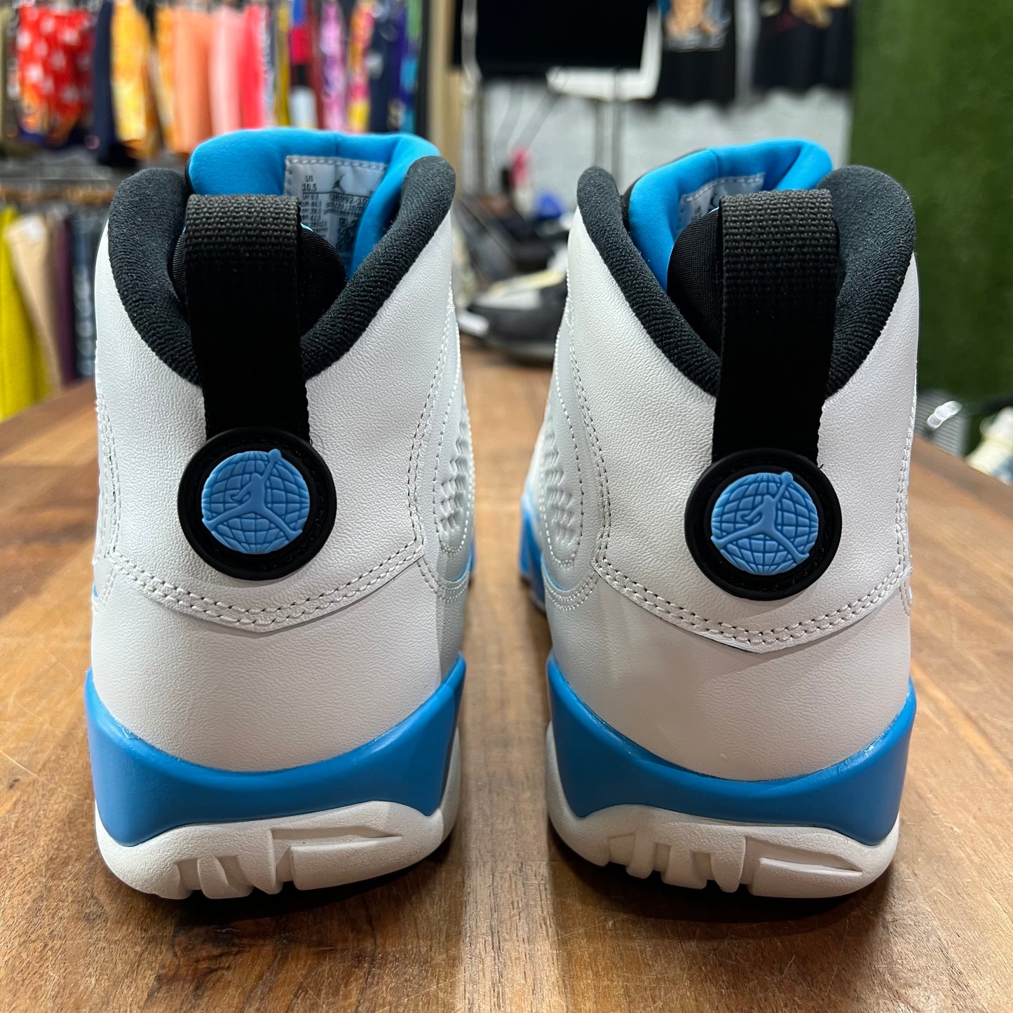 Jordan 9 Powder Blue 2024 Size 10.5 USED s16377