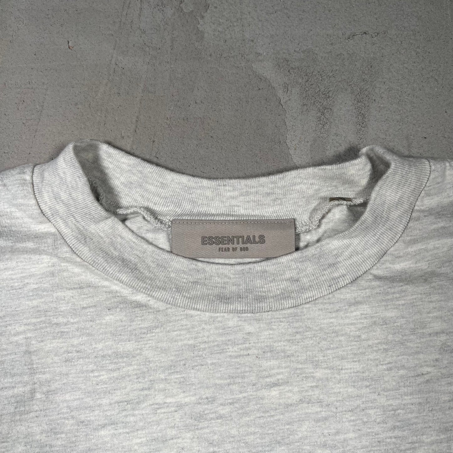 Fear of God FOG Essentials Grey Tee Size Medium USED x17402