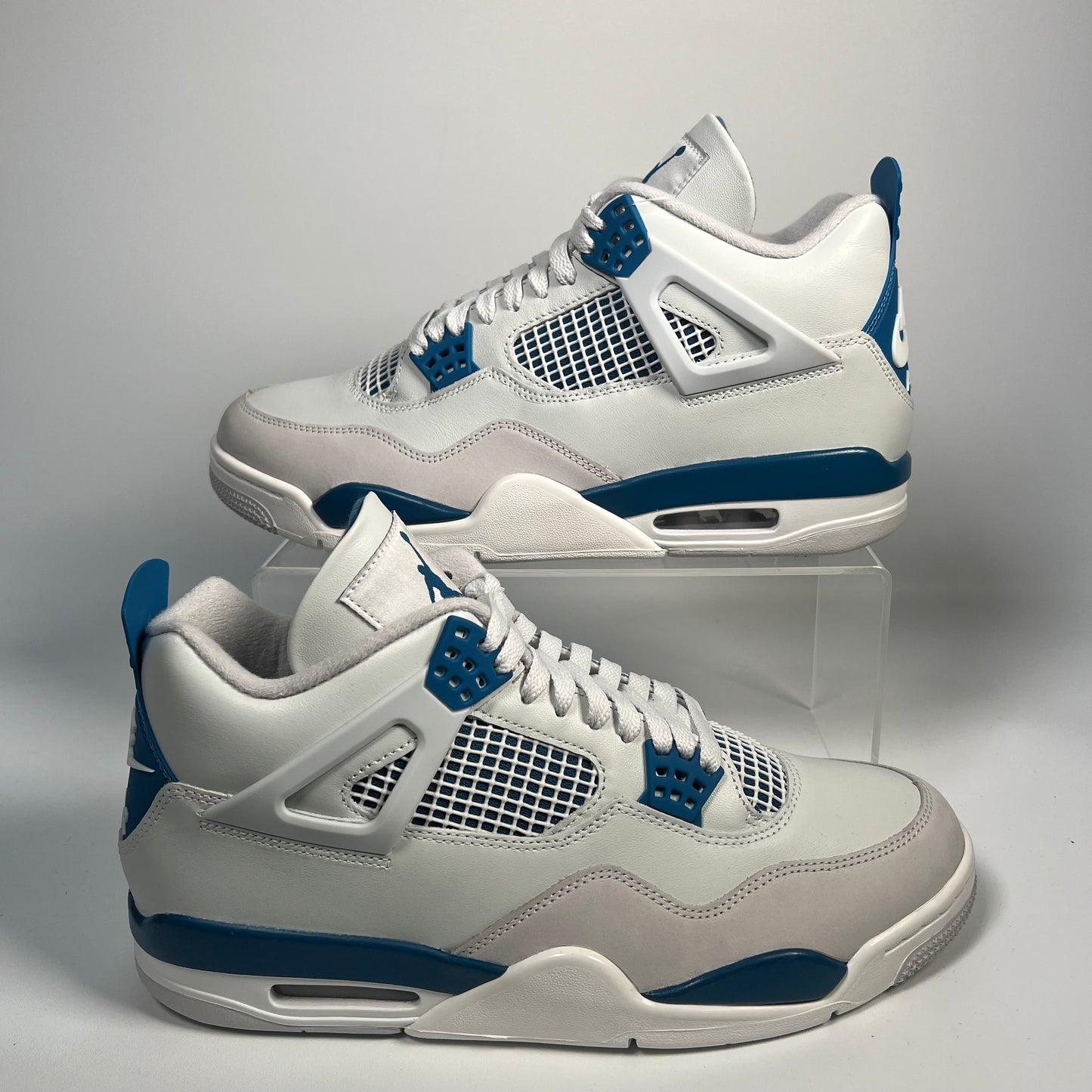 Jordan 4 Military Blue (2024) Size 11 NEW s17644