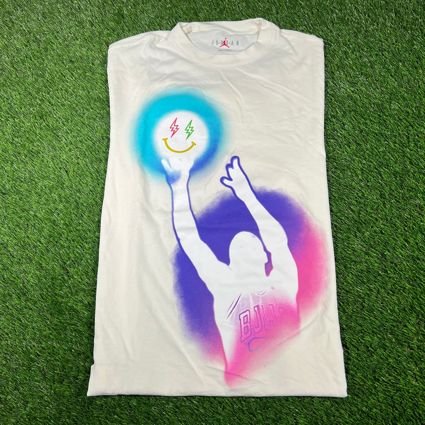 Jordan J Balvin Purple Jumpman White Tee Size Medium USED x14662