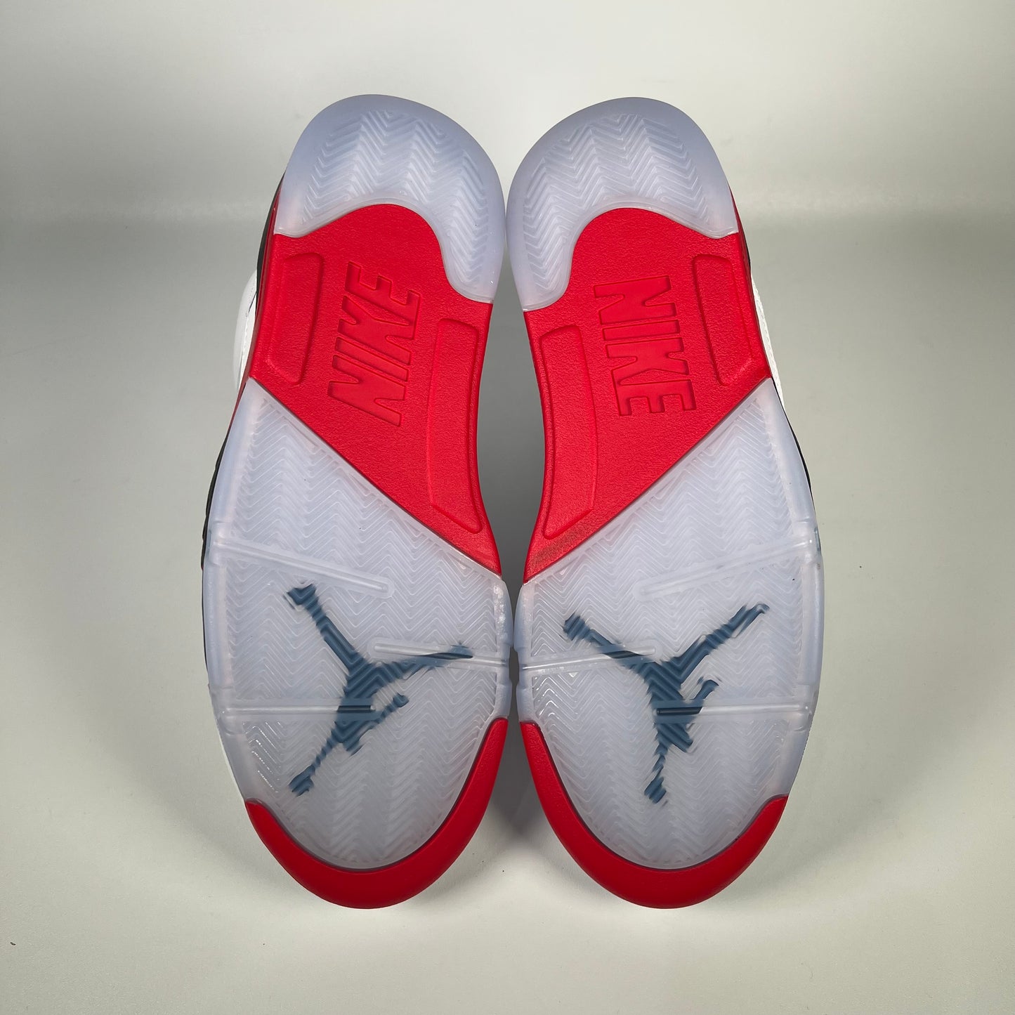 Jordan 5 Fire Red Black Tongue (2025) Size 11.5 NEW s18229