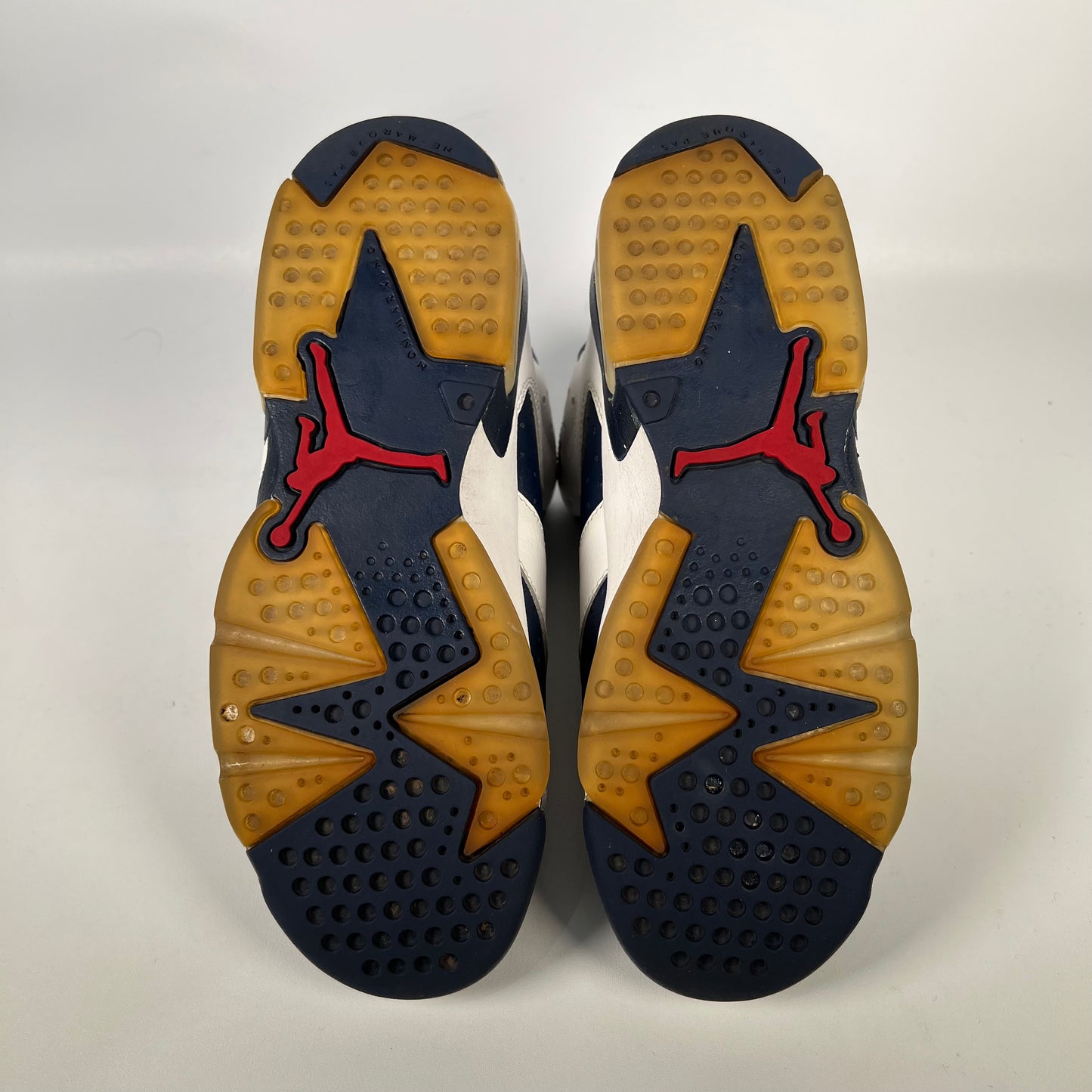 Jordan 6 Olympic (2012) Size 6.5y USED s18791