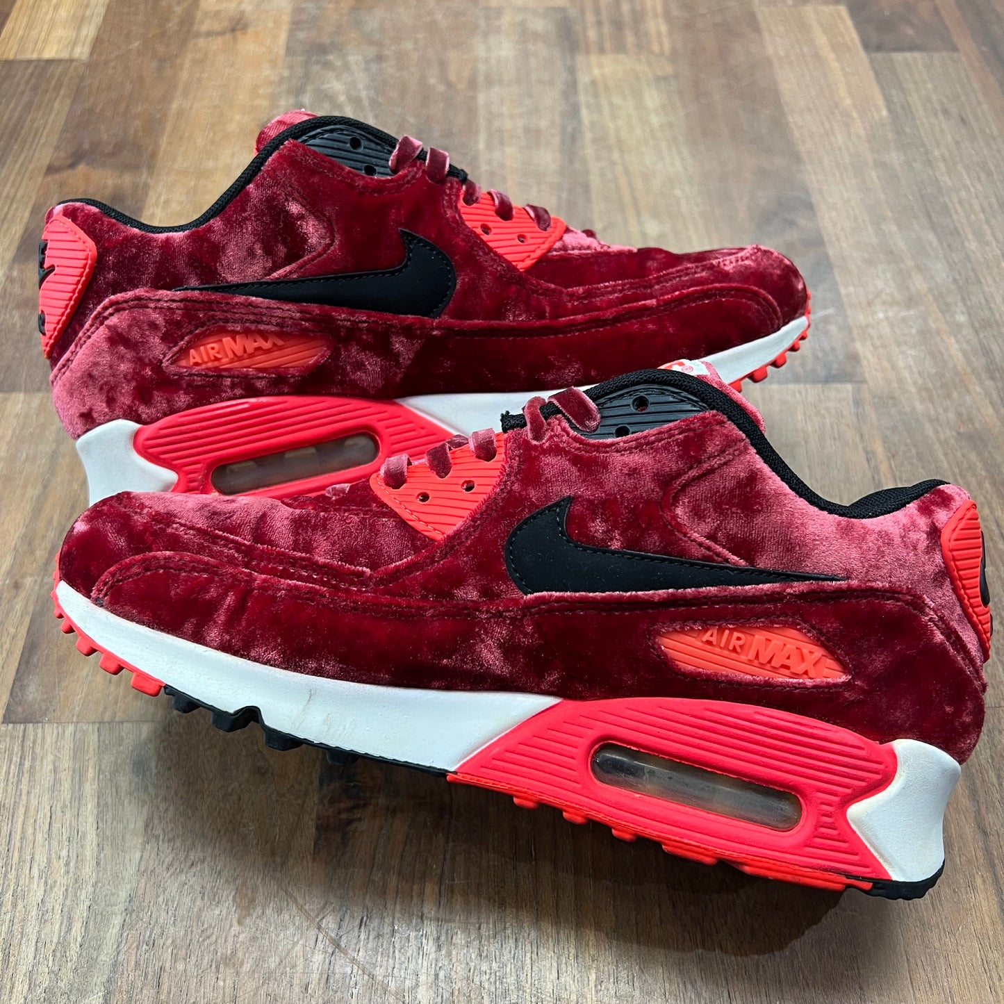 Nike Air Max 90 Infrared Velet (2015) Size 6m / 7.5w USED s17322