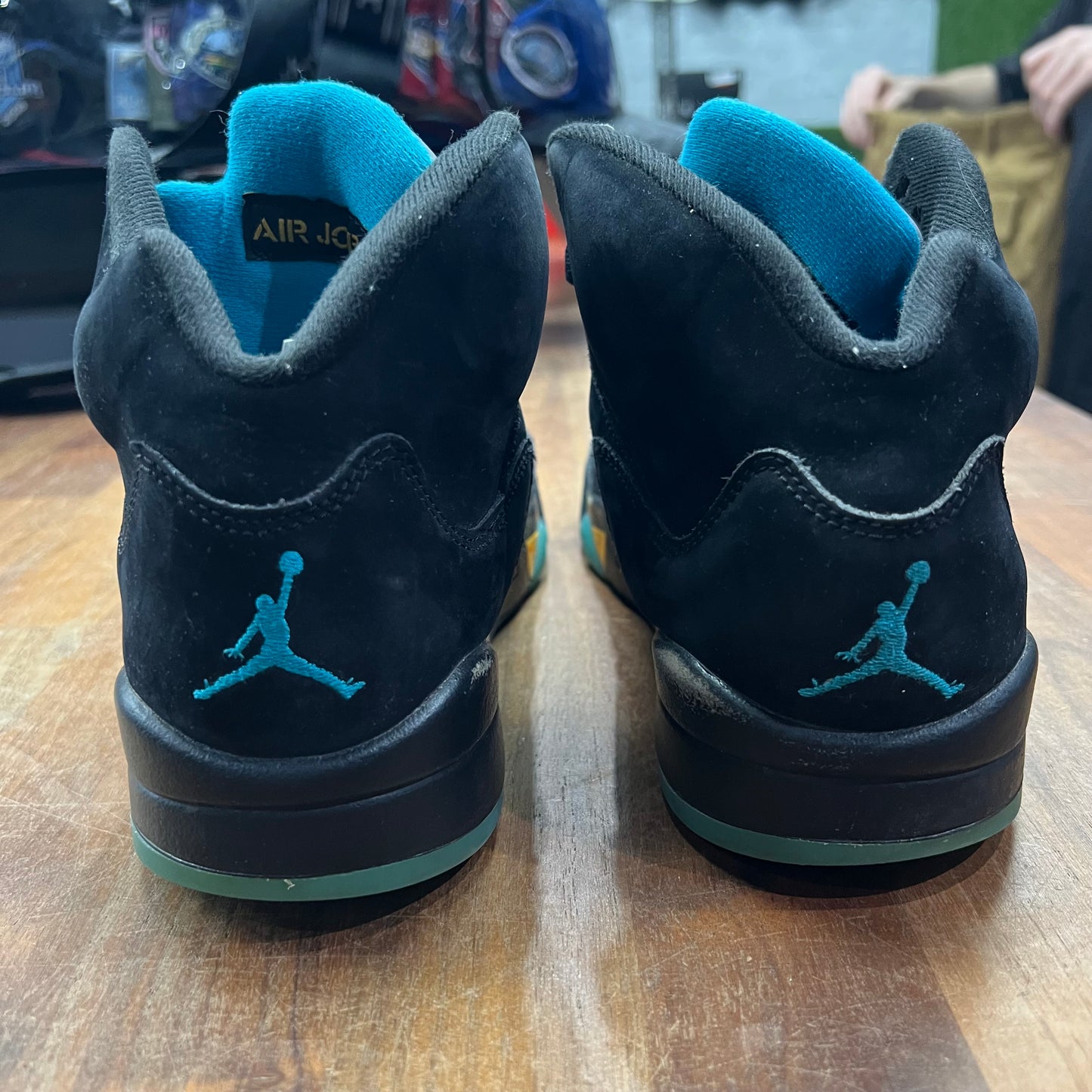 Jordan 5 Aqua Size 8.5 USED s16970