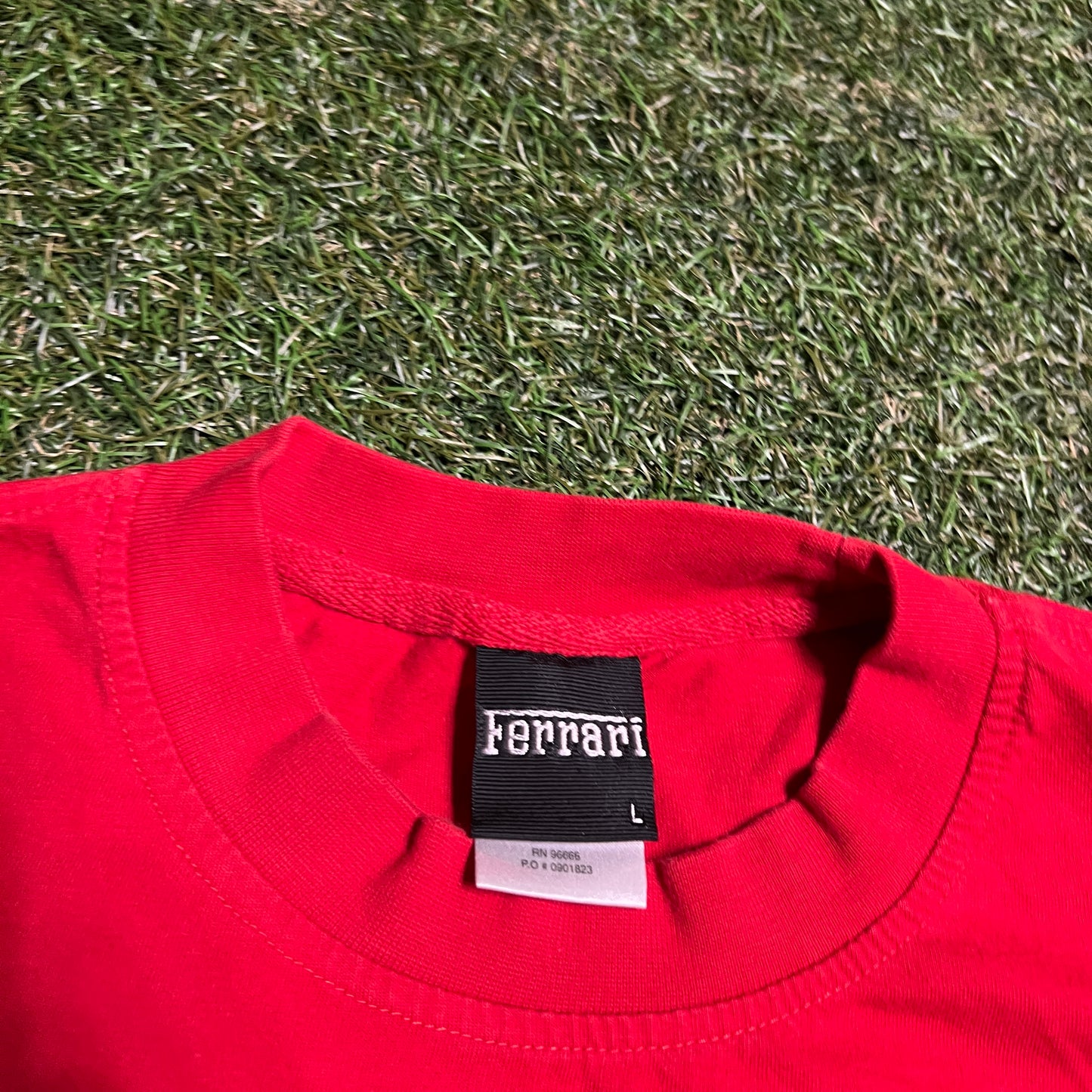 2002 Ferrari World Tour Red Tee Size Large USED v16465