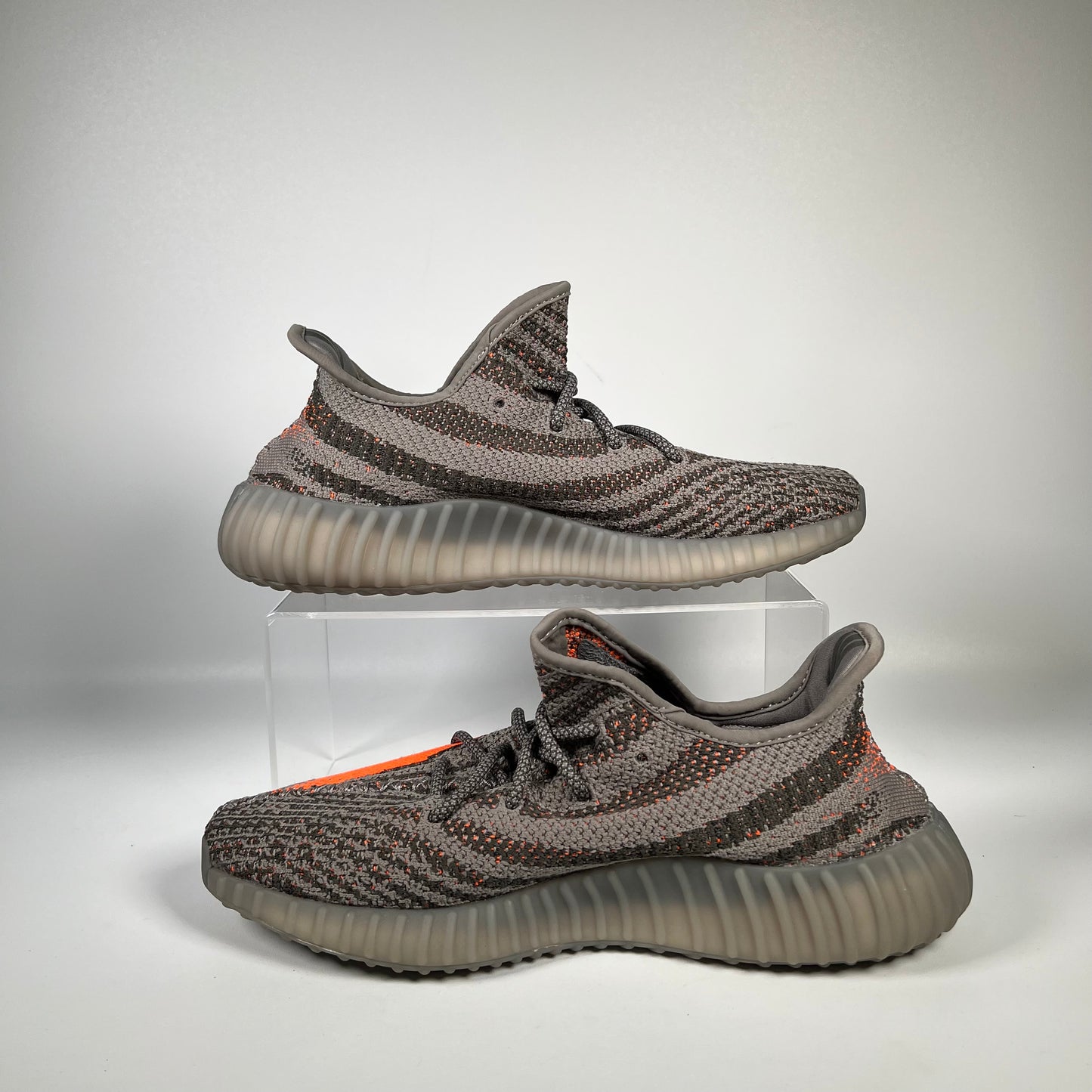 Yeezy 350 Beluga Reflective (2021) Size 11 USED s17293