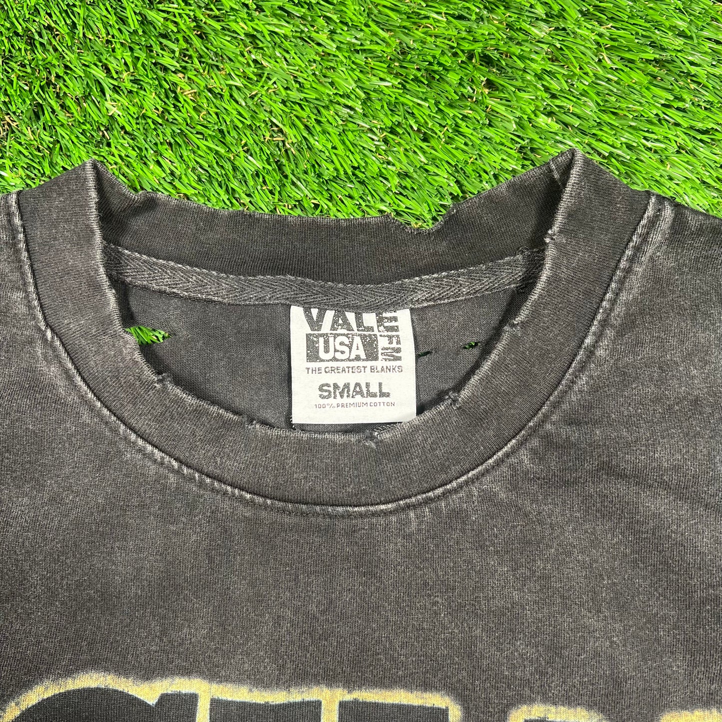 Vale Jackson 5 Black Tee Size Small NEW x16599