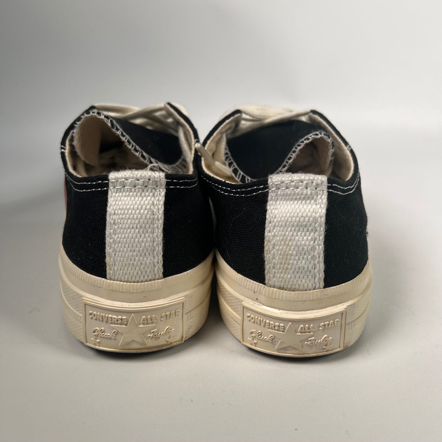 Converse CDG Black Low Top Size 3.5 USED s18389