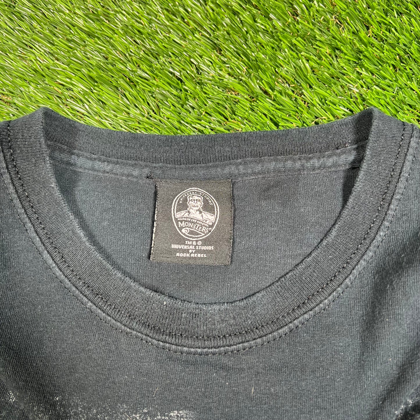 Y2K Monster Mash Up Black Tee Size Large USED v16639