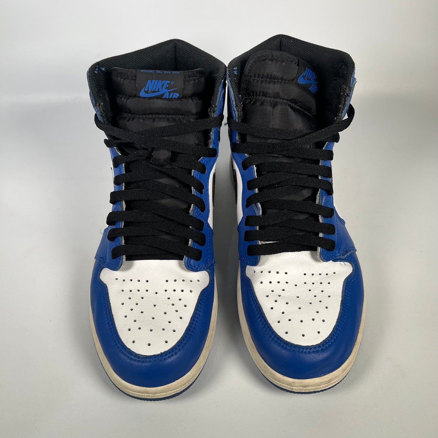 Jordan 1 Game Royal (2018) Size 10 USED s17884