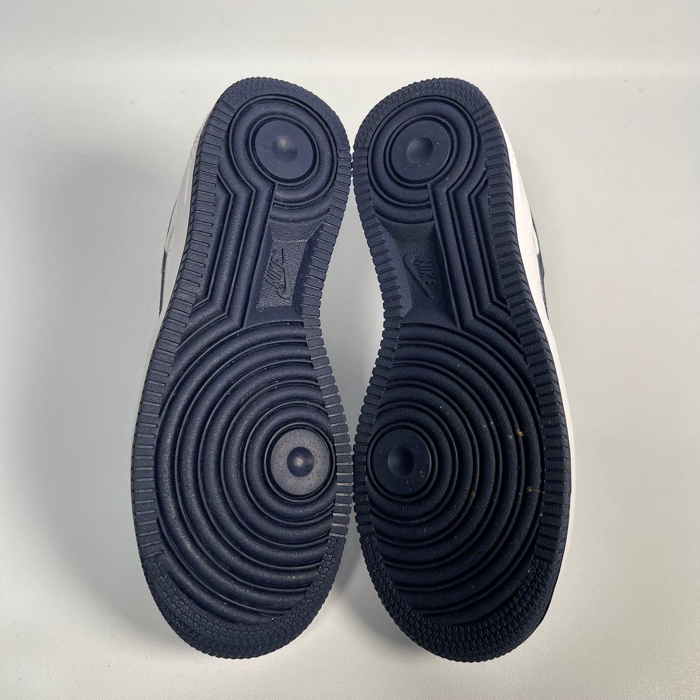 Nike Air Force One Low Midnight Navy (2024) Size 5.5y NEW s17417