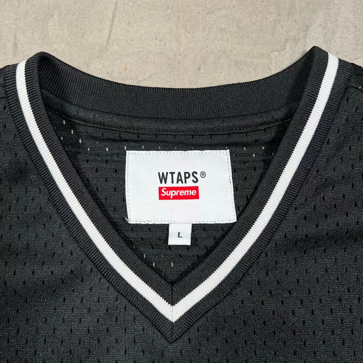 Supreme WTAPS Mitchel & Ness Hockey Jersey Black (2021) Size Large USED x18383