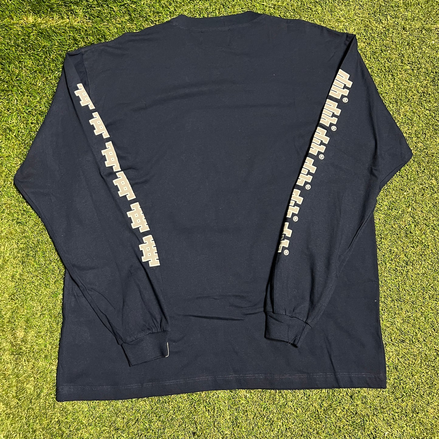 Eric Emanuel Yankees Sleeve Repeat Logo Navy Blue Longsleeve Size Large NEW x13746