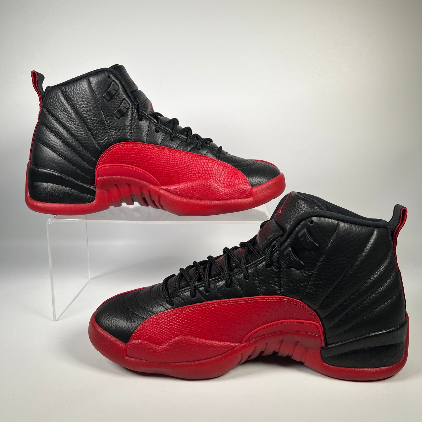 Jordan 12 Flu Game (2025) Size 11 USED s18189