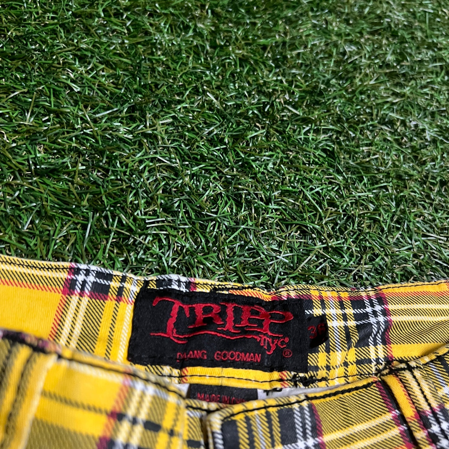 Tripp NYC Yellow Plaid Strap Pants Size 36 NEW x13852