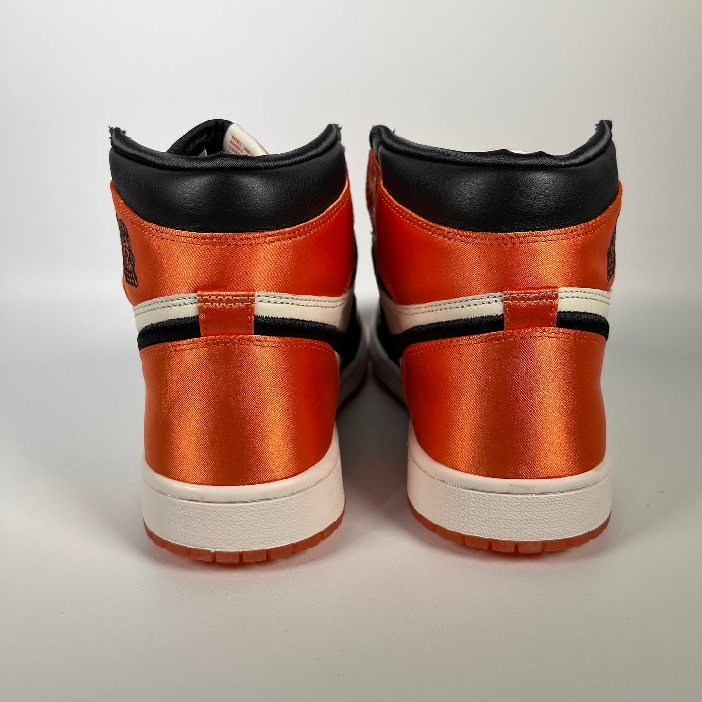 Jordan 1 High Satin Shattered Backboard Size 8m / 9.5w NEW s17465