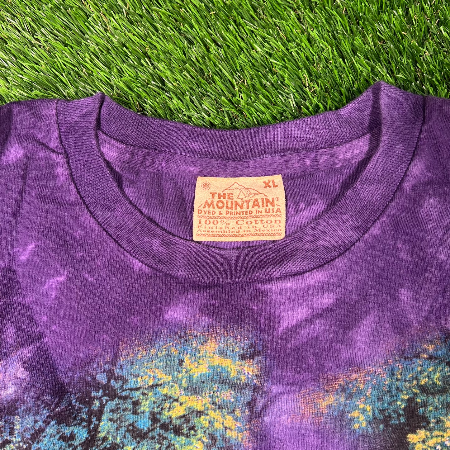 2001 The Mountain Horses in The River Purple Tie Dye Longsleeve Size XL USED v18701
