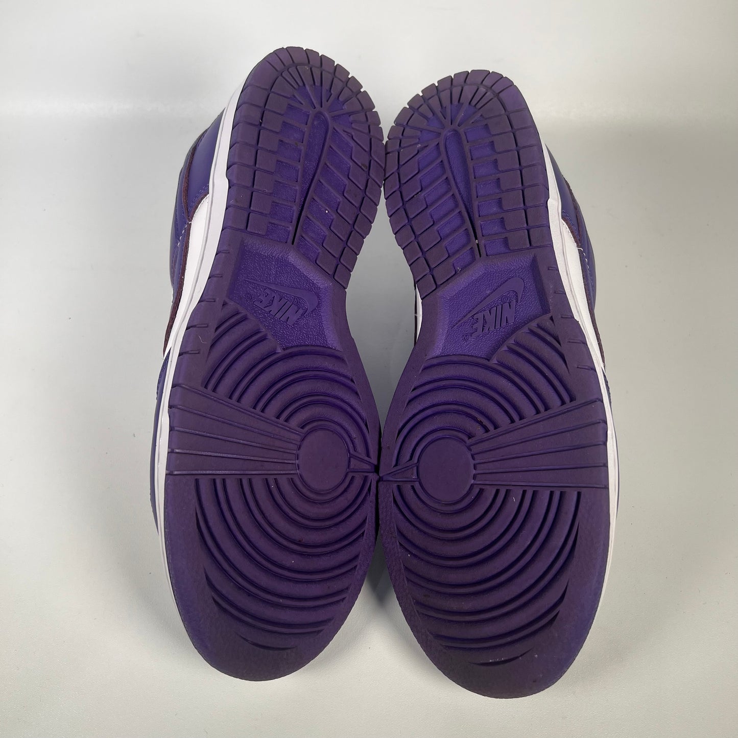 Nike Dunk Low Championship Court Purple (2022) Size 10 USED s17886