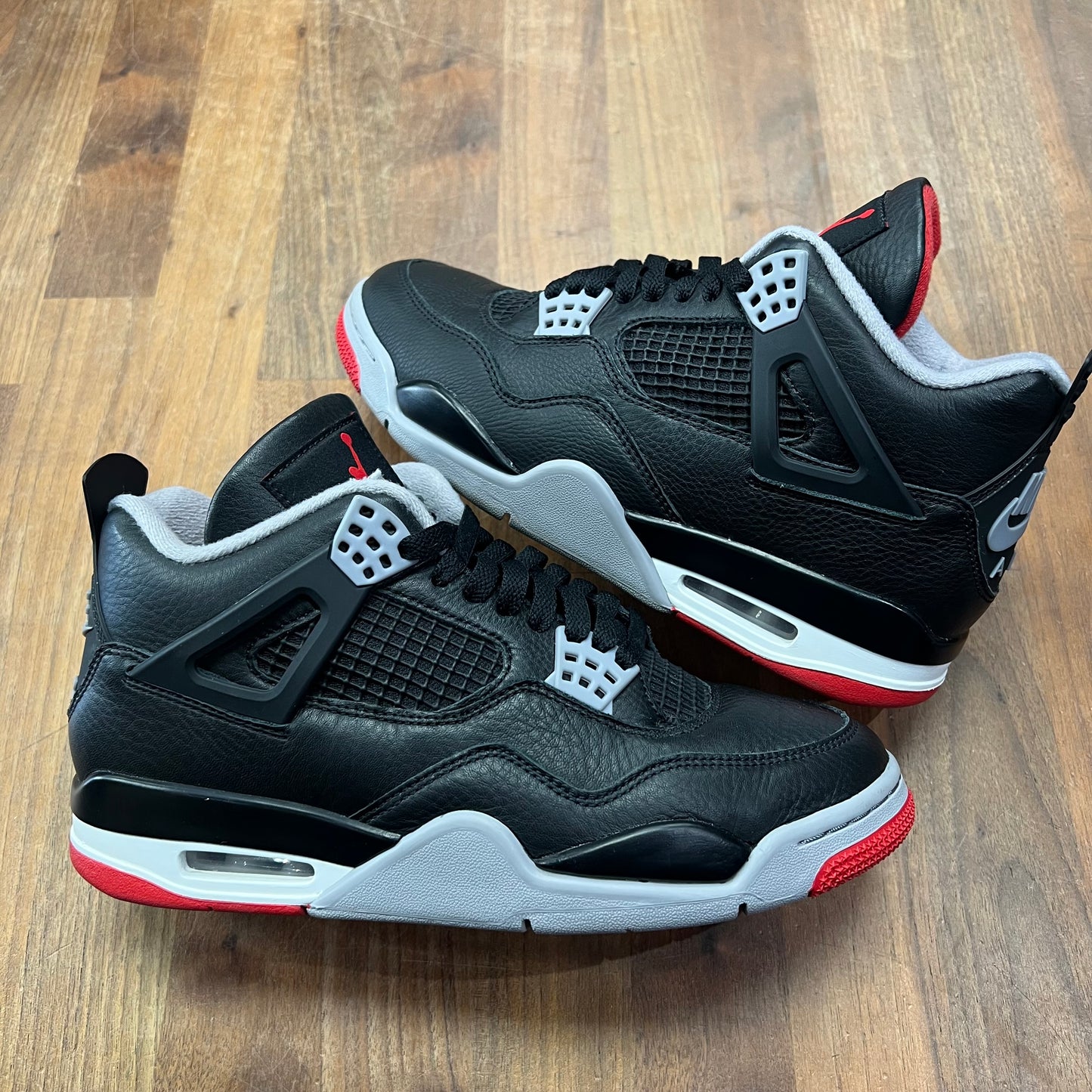 Jordan 4 Bred Reimagined Size 7.5 USED S16631