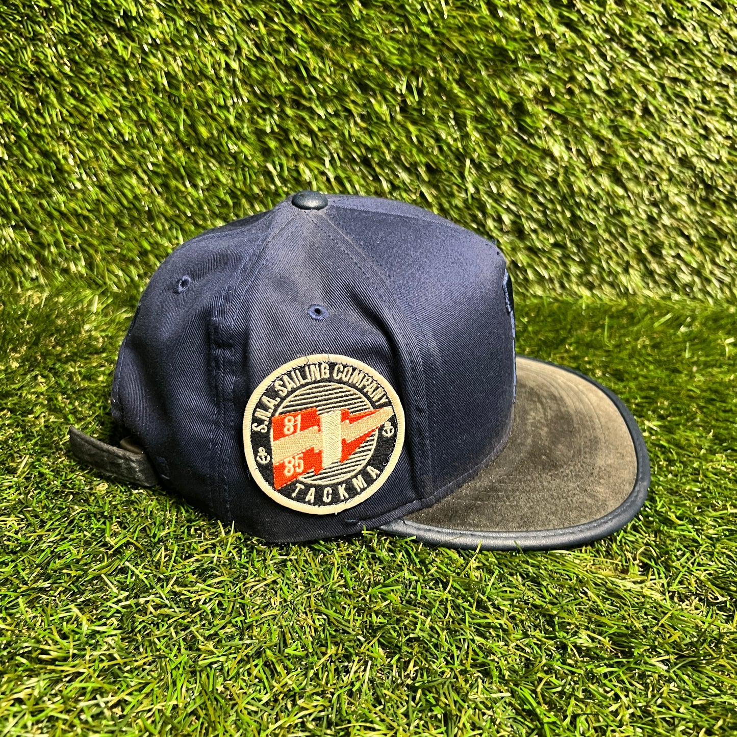 Tackma Blue T Logo Blue Hat One Size USED v15983