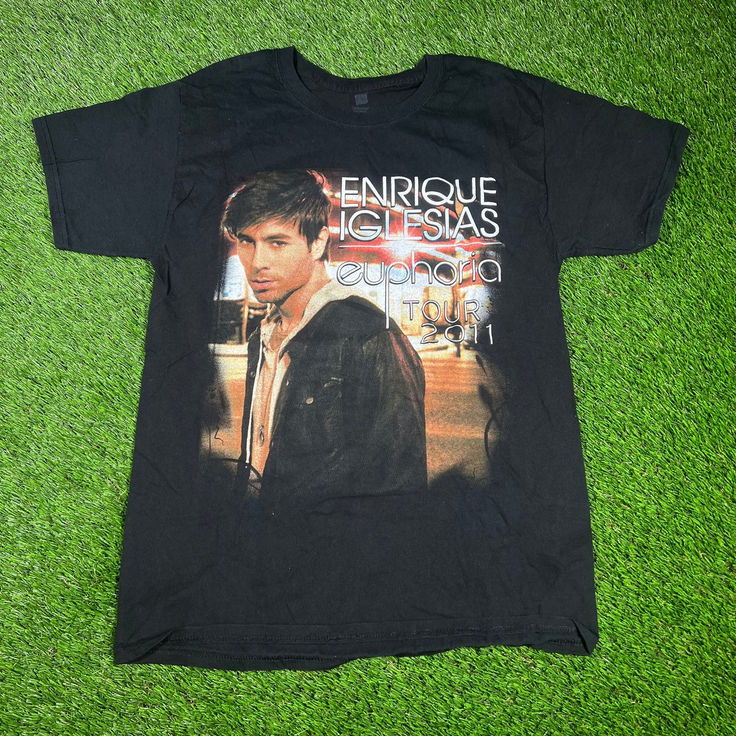 2011 Enrrique Iglesias Euphoria Tour Black Tee Size Medium USED v16558