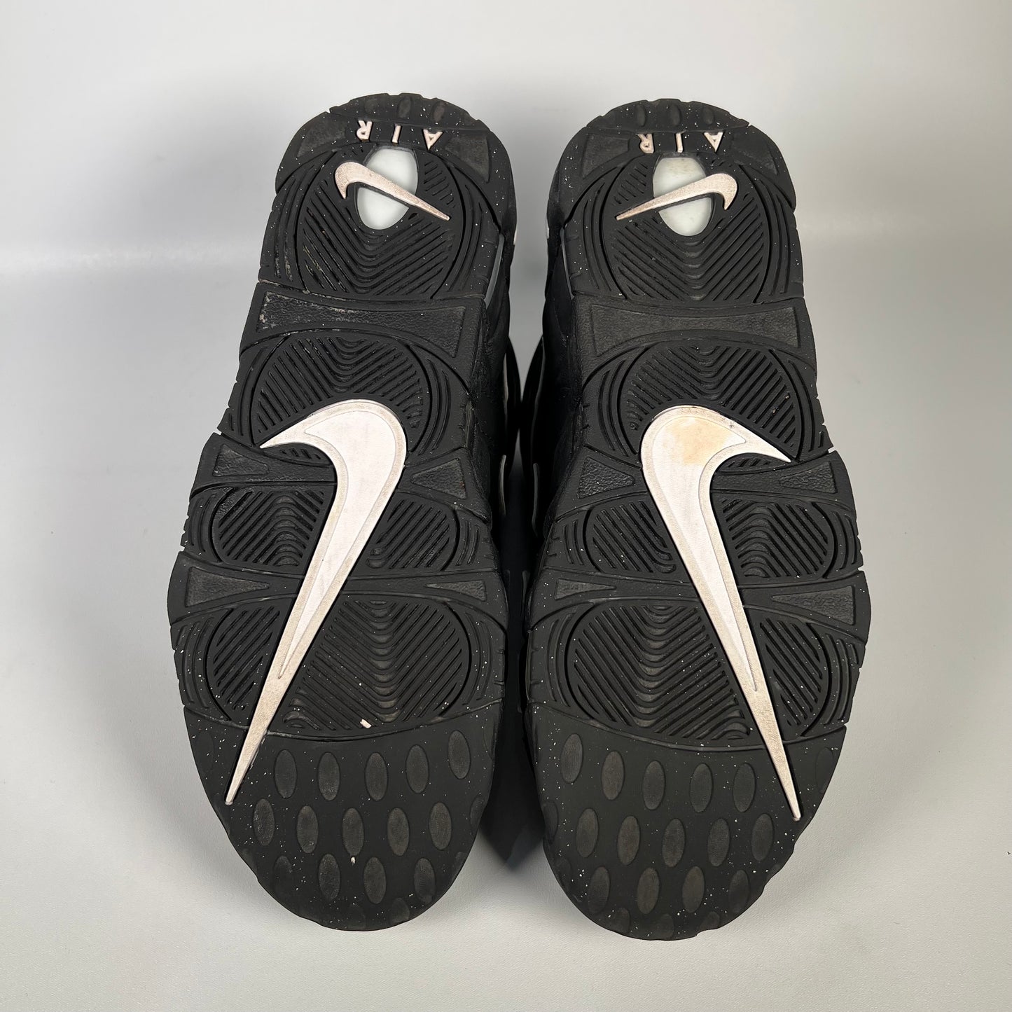 Nike Air More Uptempo Black White (2016) Size 10 USED s17872