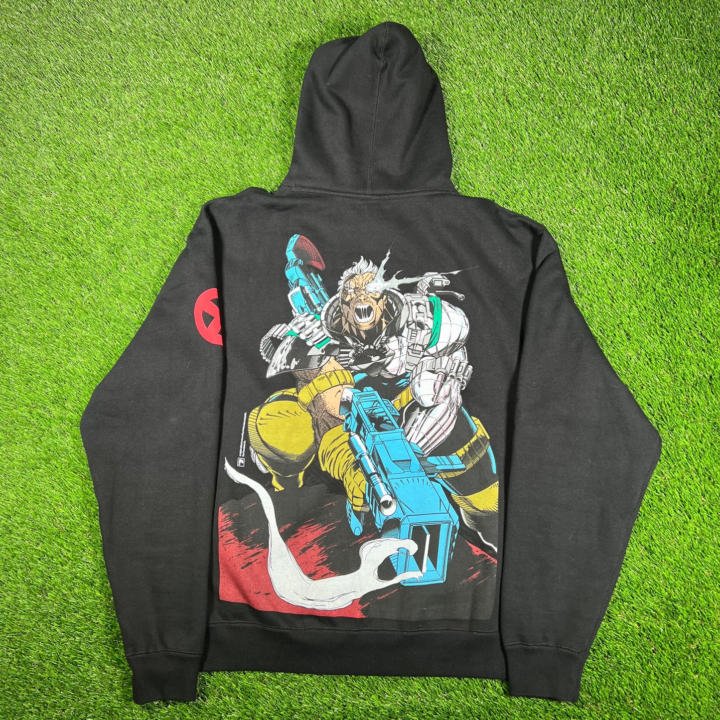 Mask and Disguise M.A.D. Marvel "Cable" Black Hoodie Size Large USED v17074