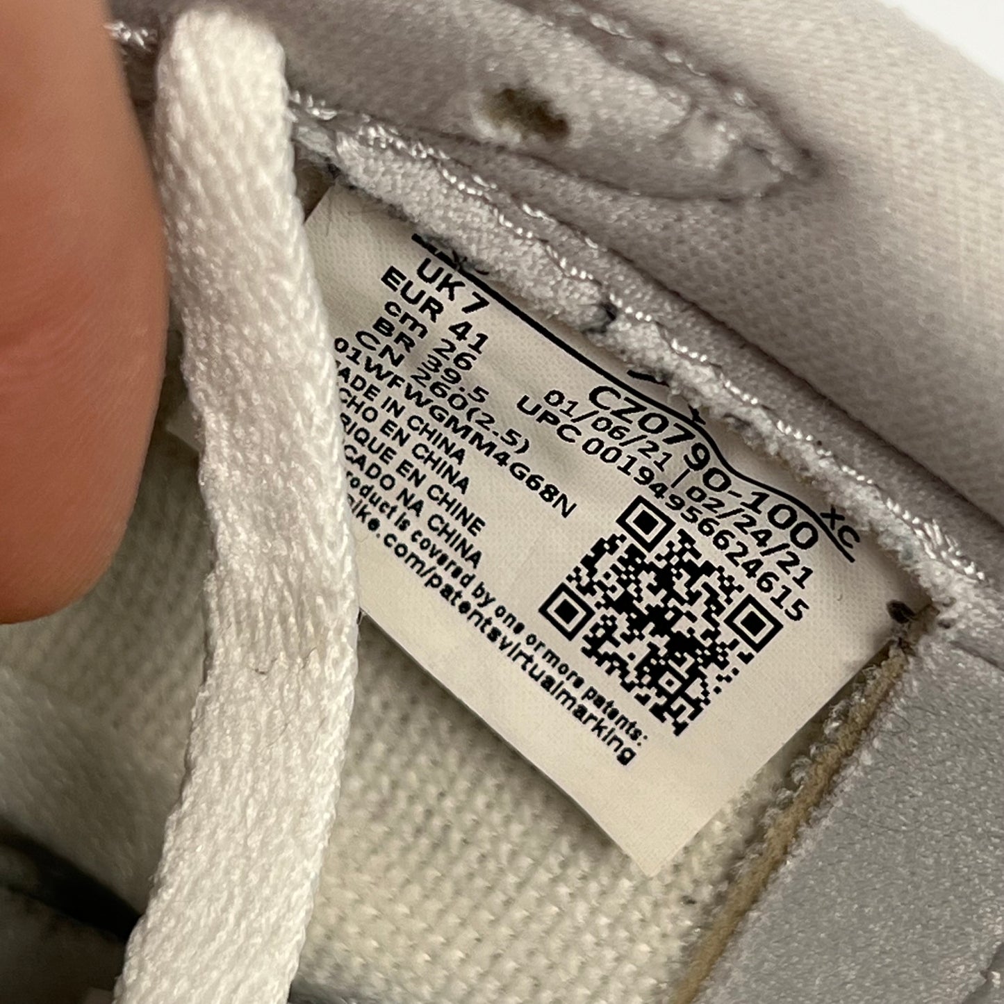 Jordan 1 Low Neutral Grey (2021) Size 8 USED s17714