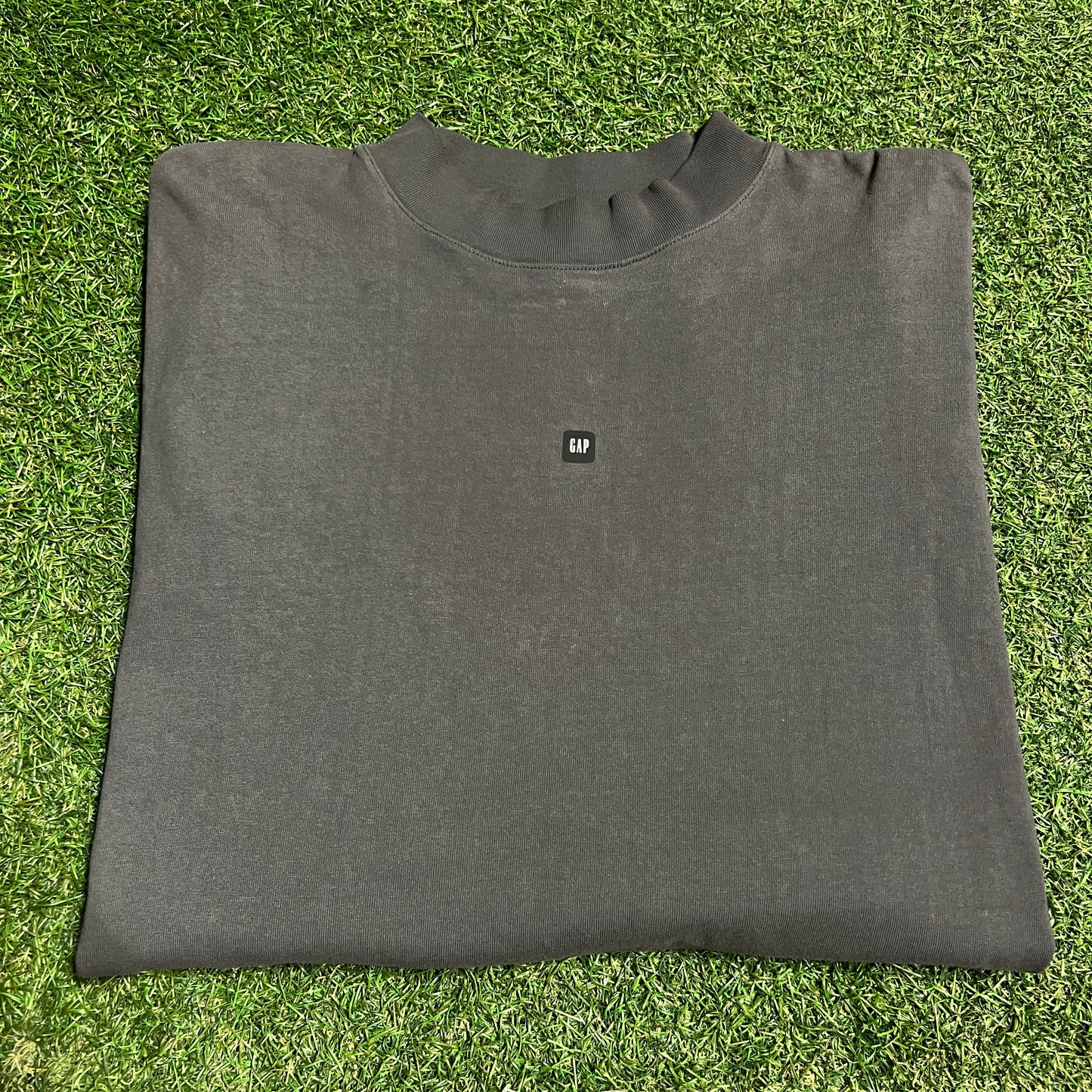 Yeezy Gap Longsleeve Washed Grey Size Small USED X14201