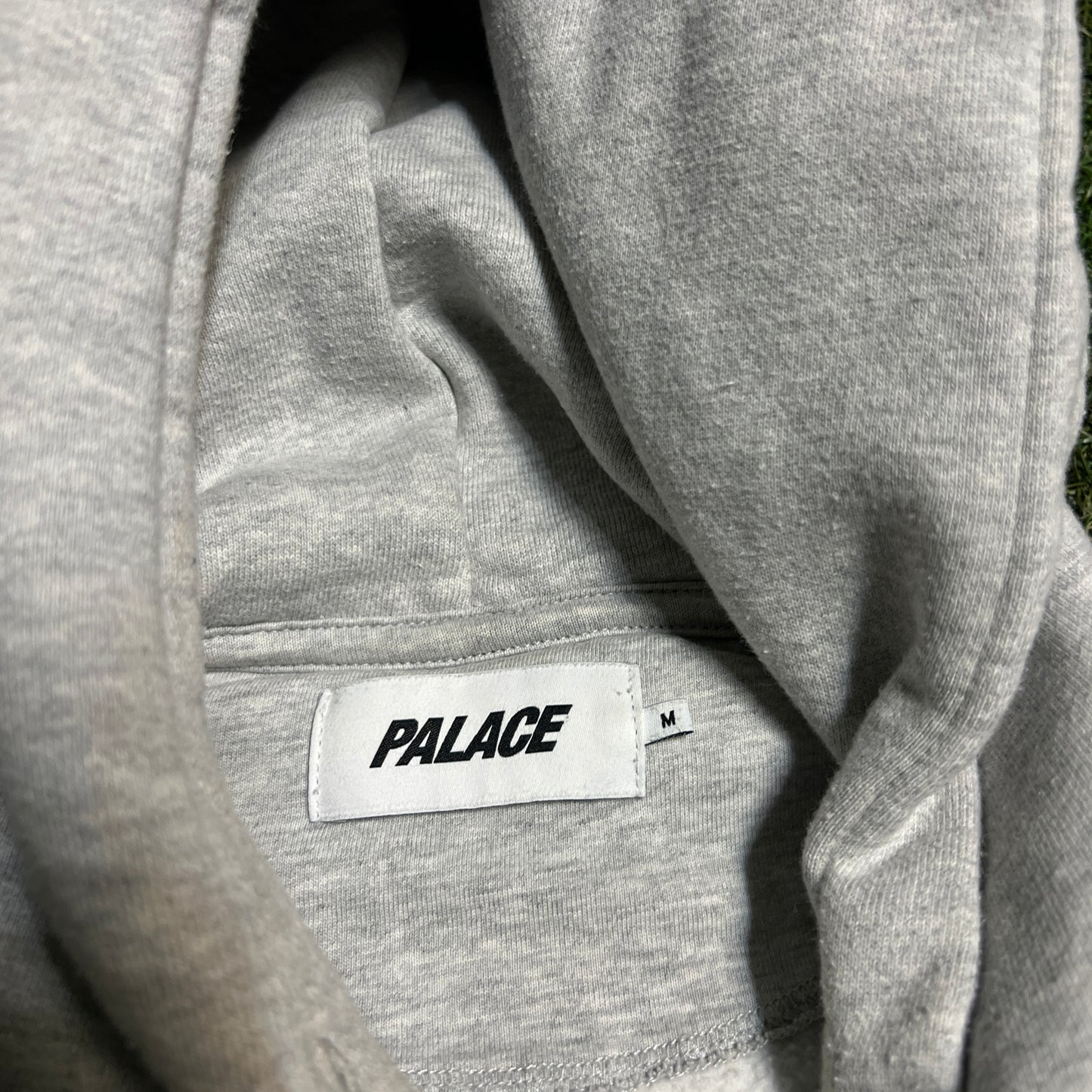Palace Red/Black Gothic Stripe Logo Grey Hoodie Size Medium USED x14205